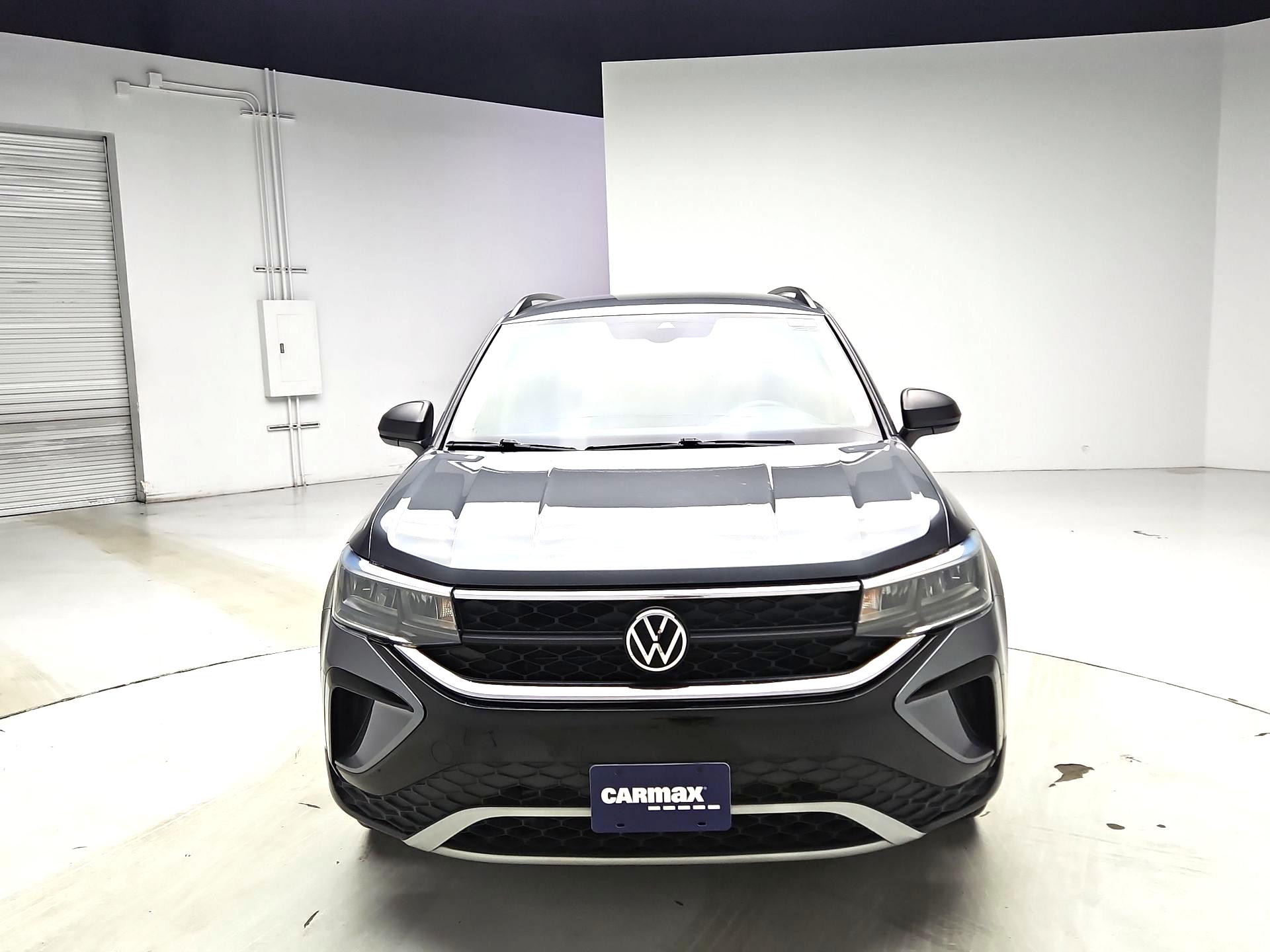 Thumbnail: 2023 Volkswagen Taos - 2