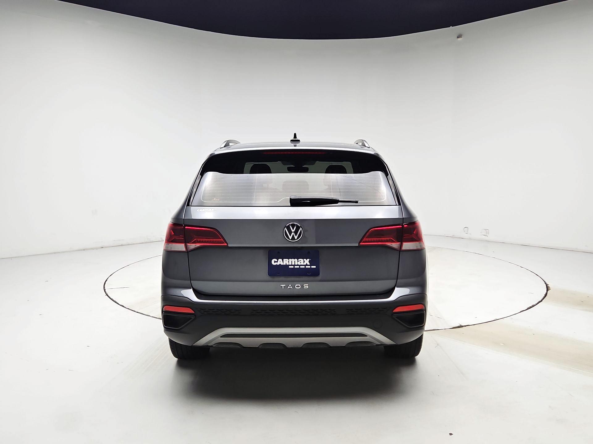 Thumbnail: 2023 Volkswagen Taos - 6