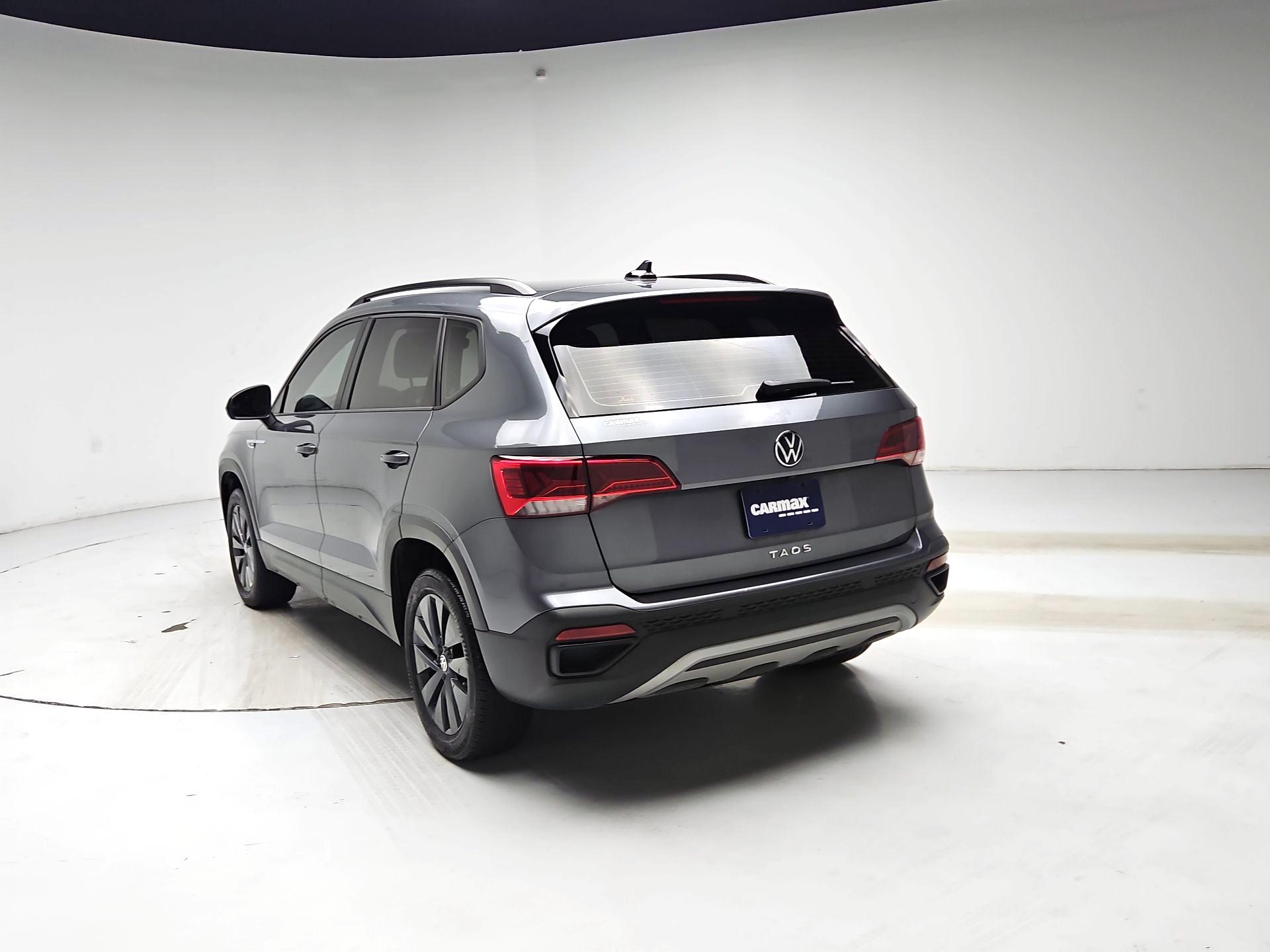 Thumbnail: 2023 Volkswagen Taos - 7