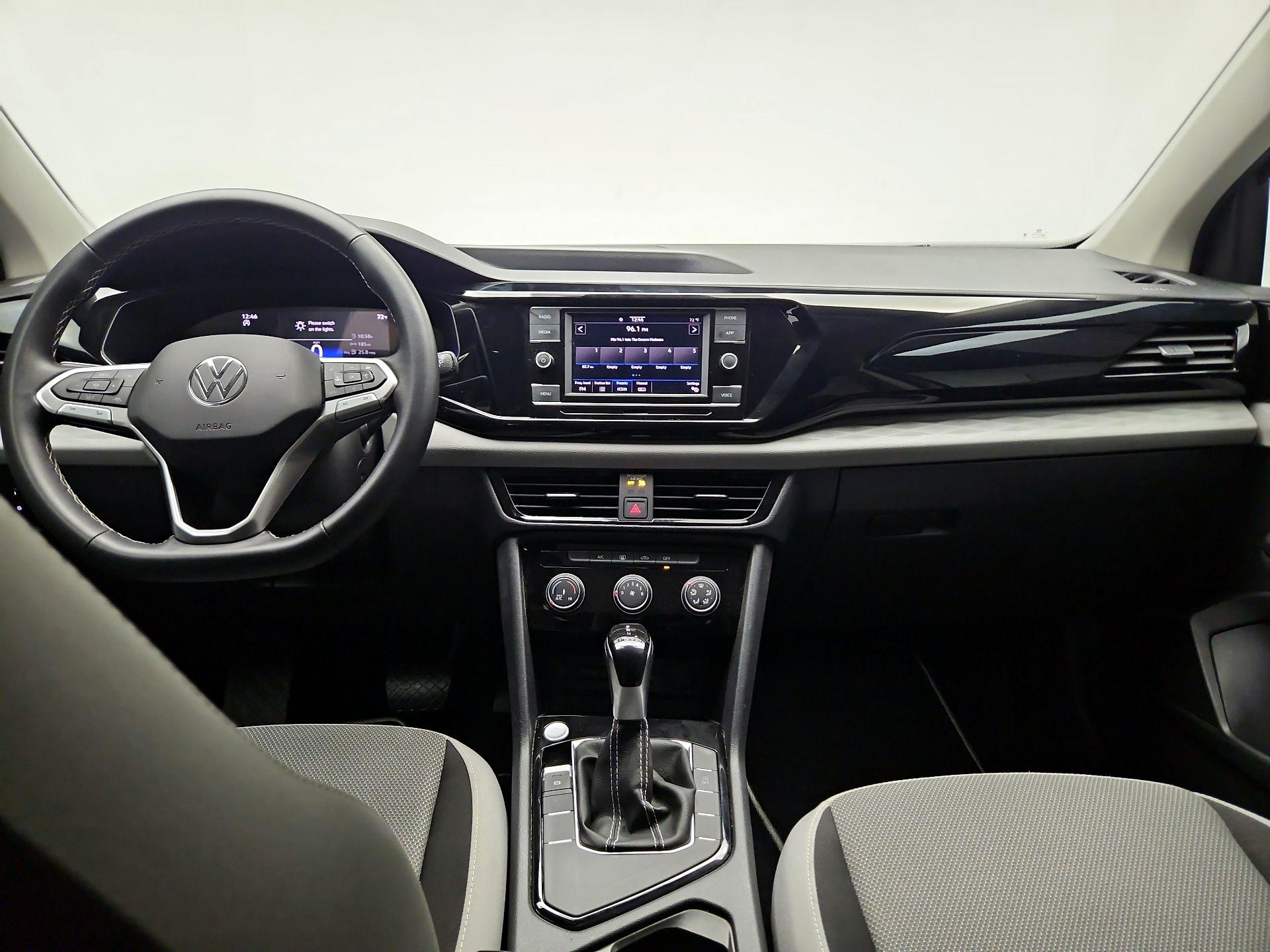 Thumbnail: 2023 Volkswagen Taos - 8