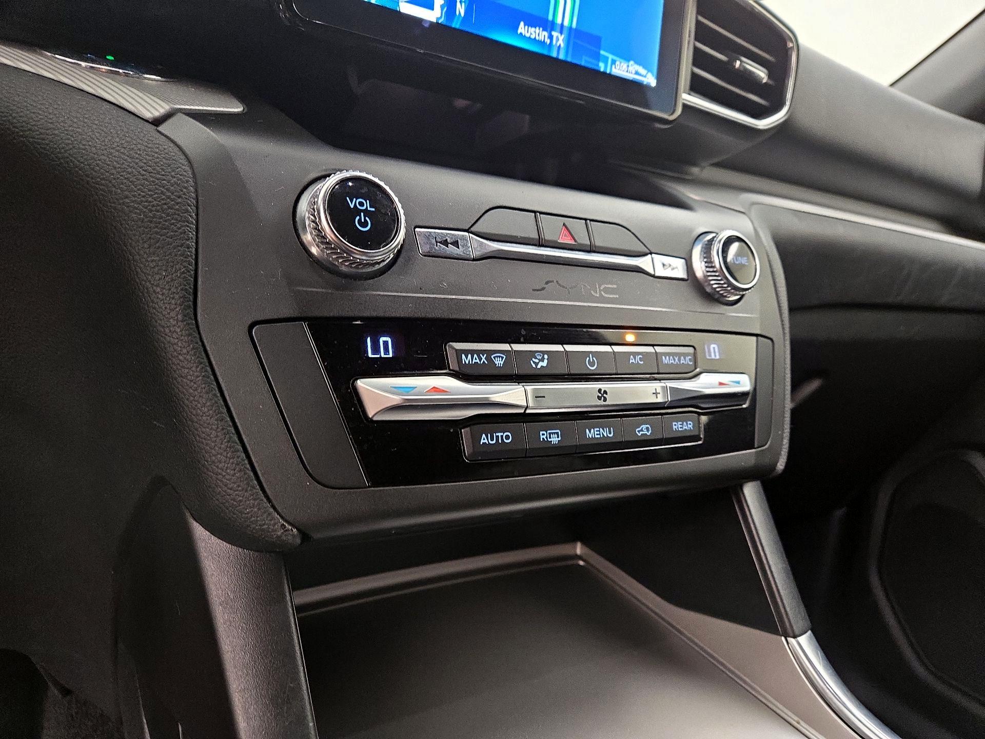 Thumbnail: 2020 Ford Explorer - 17