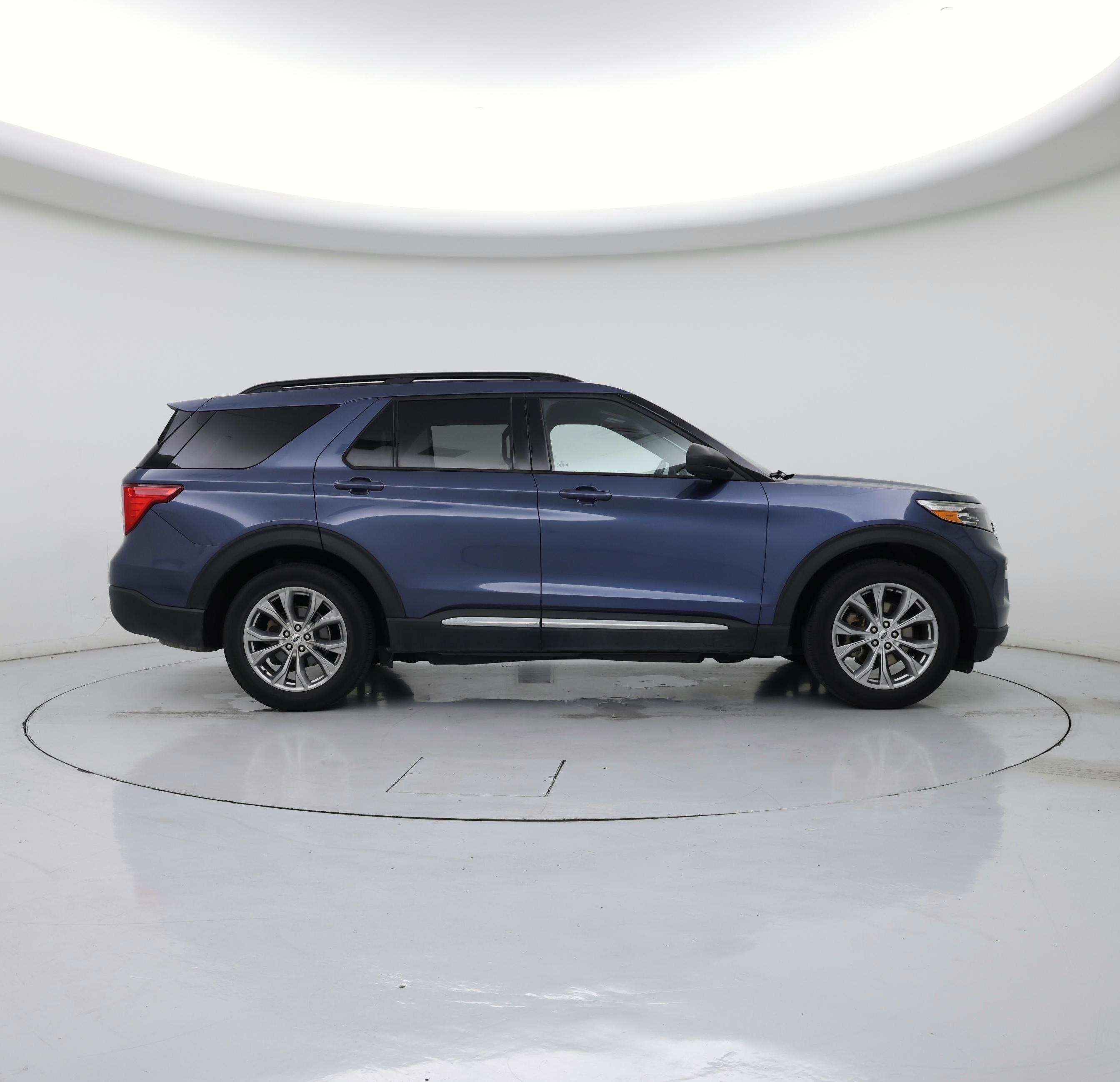 Thumbnail: 2020 Ford Explorer - 7