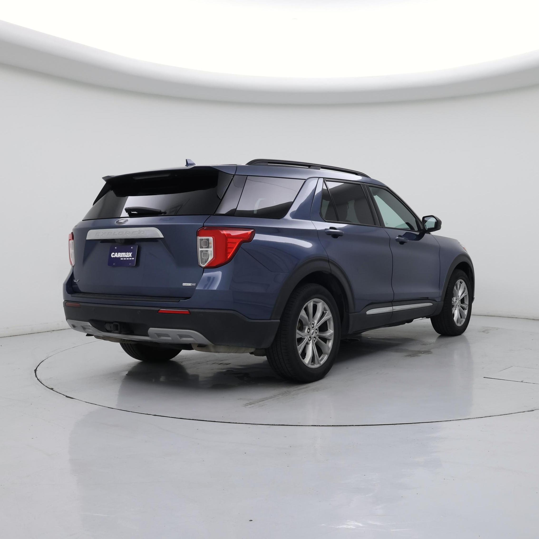 Thumbnail: 2020 Ford Explorer - 8