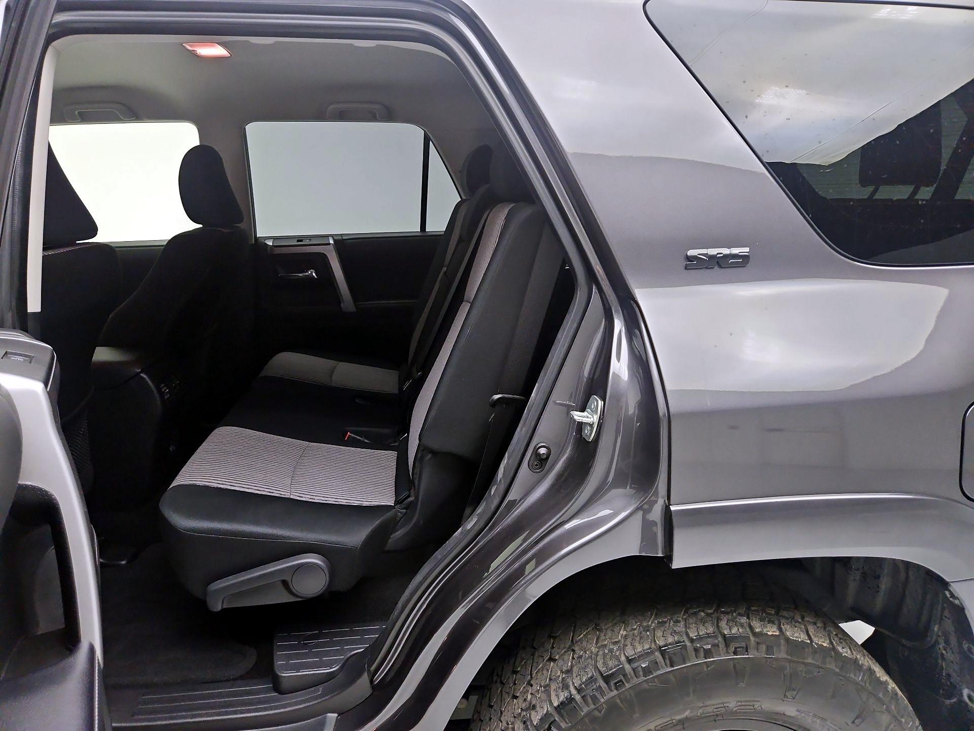 Thumbnail: 2022 Toyota 4Runner - 17