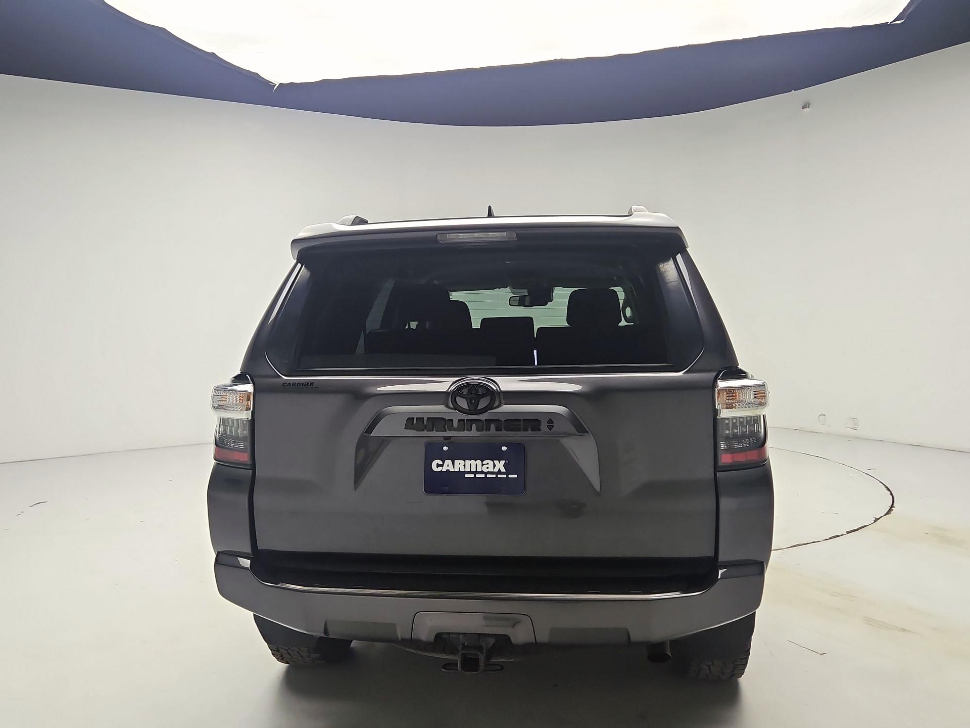 Thumbnail: 2022 Toyota 4Runner - 6