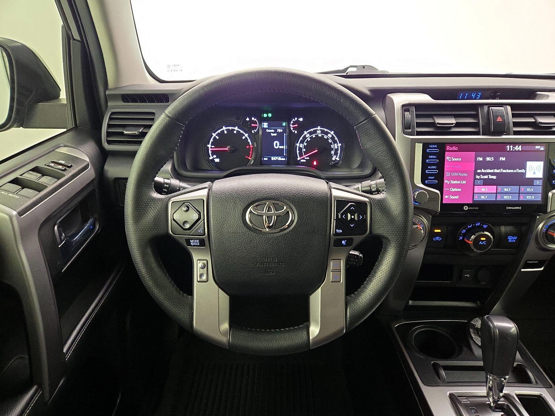 Thumbnail: 2021 Toyota 4Runner - 10
