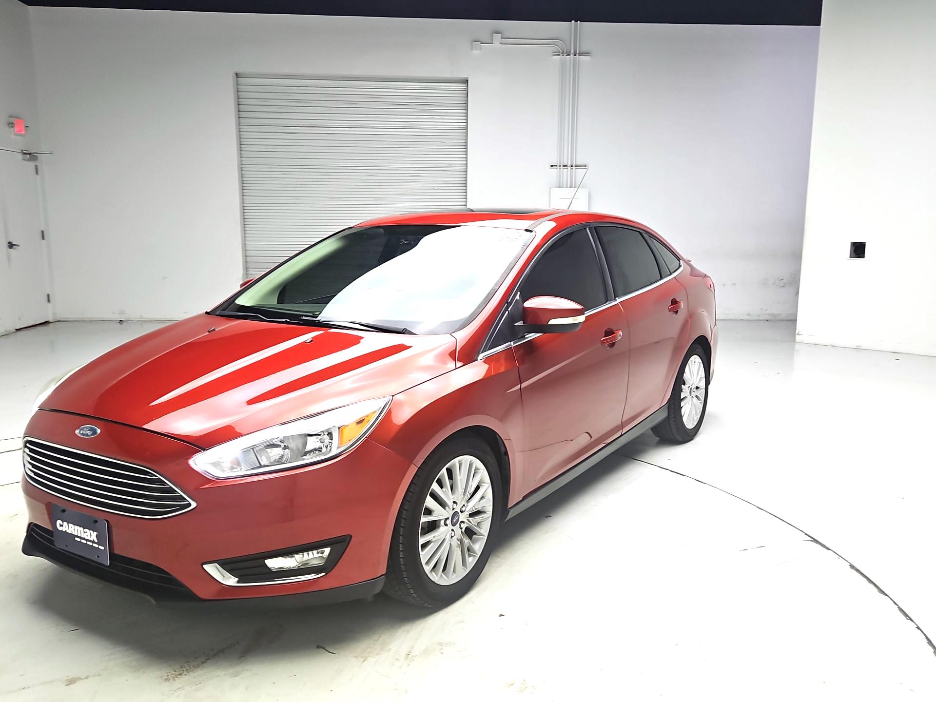 Thumbnail: 2018 Ford Focus - 3