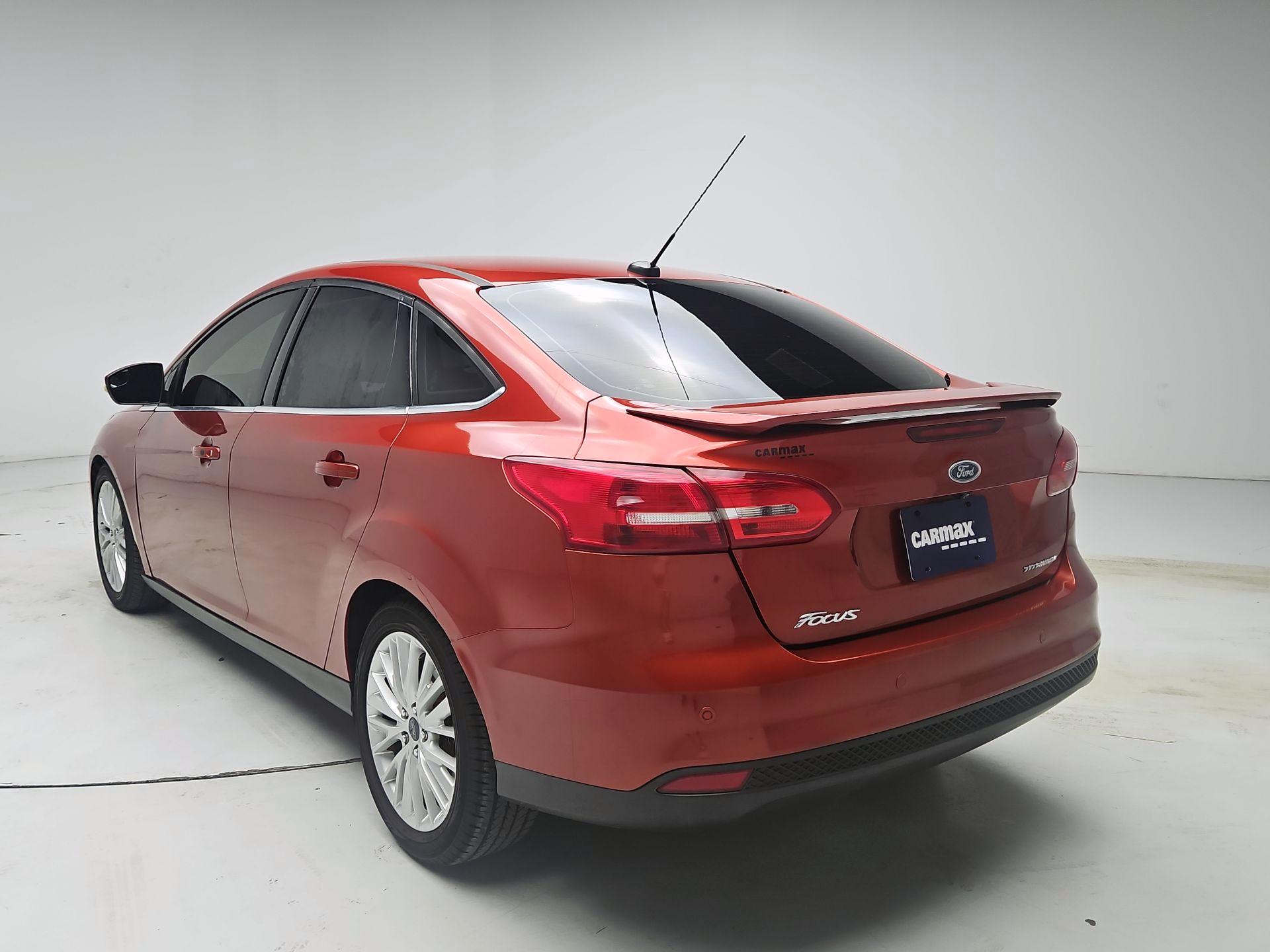 Thumbnail: 2018 Ford Focus - 7