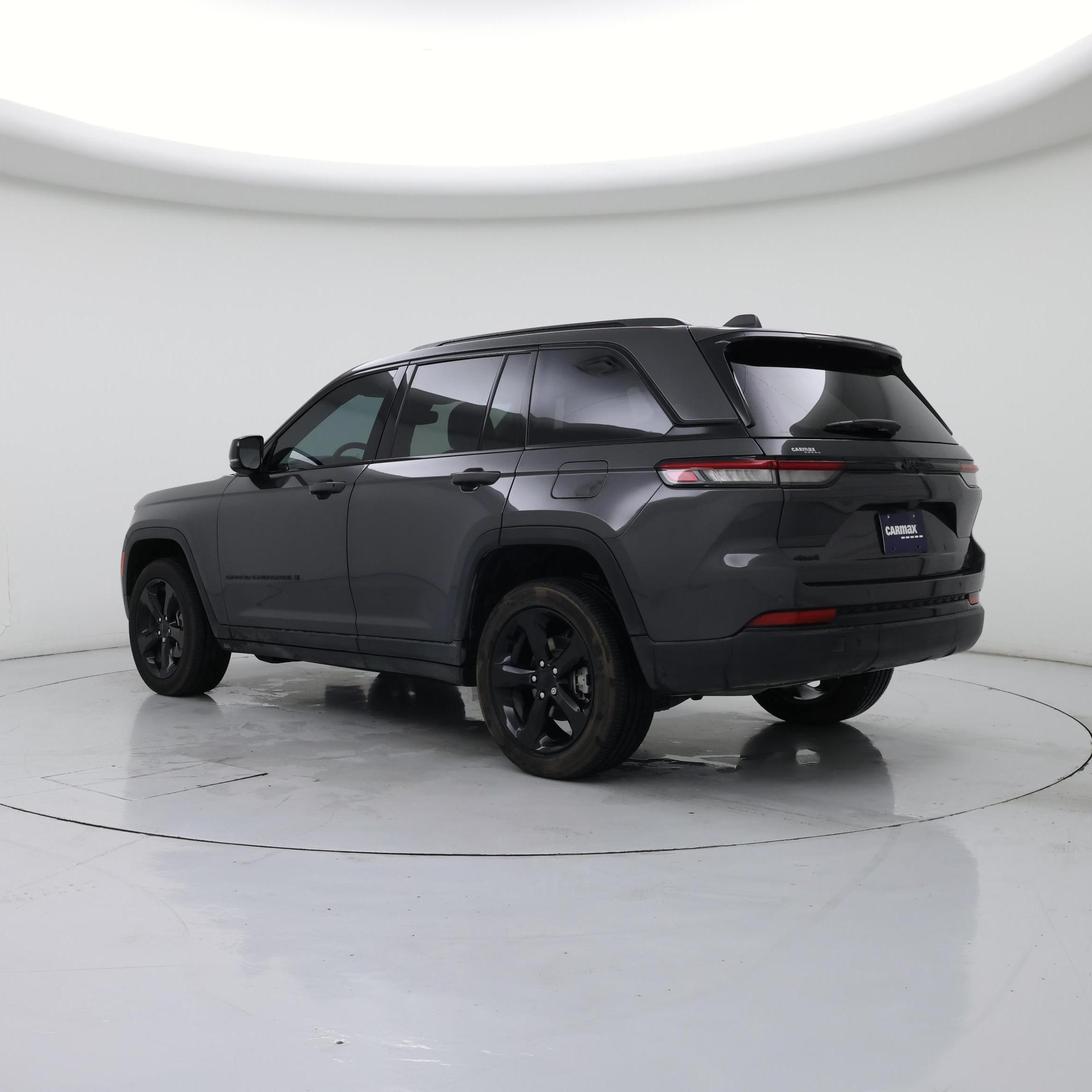 Thumbnail: 2023 Jeep Grand Cherokee - 2