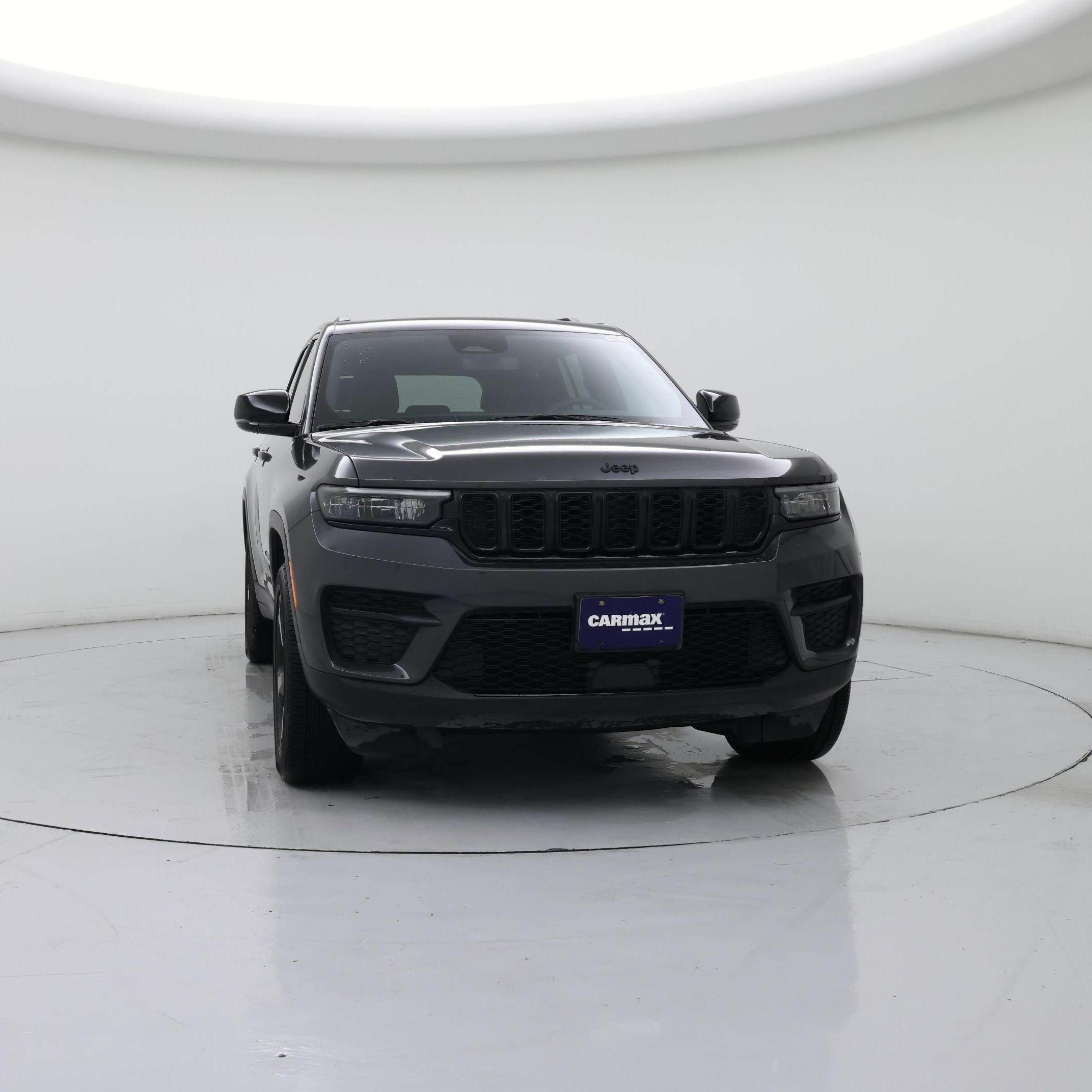 Thumbnail: 2023 Jeep Grand Cherokee - 5