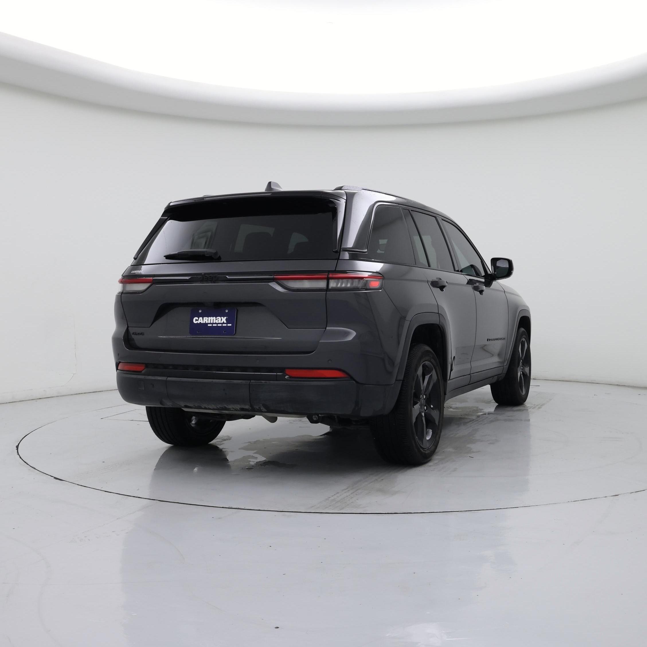 Thumbnail: 2023 Jeep Grand Cherokee - 8