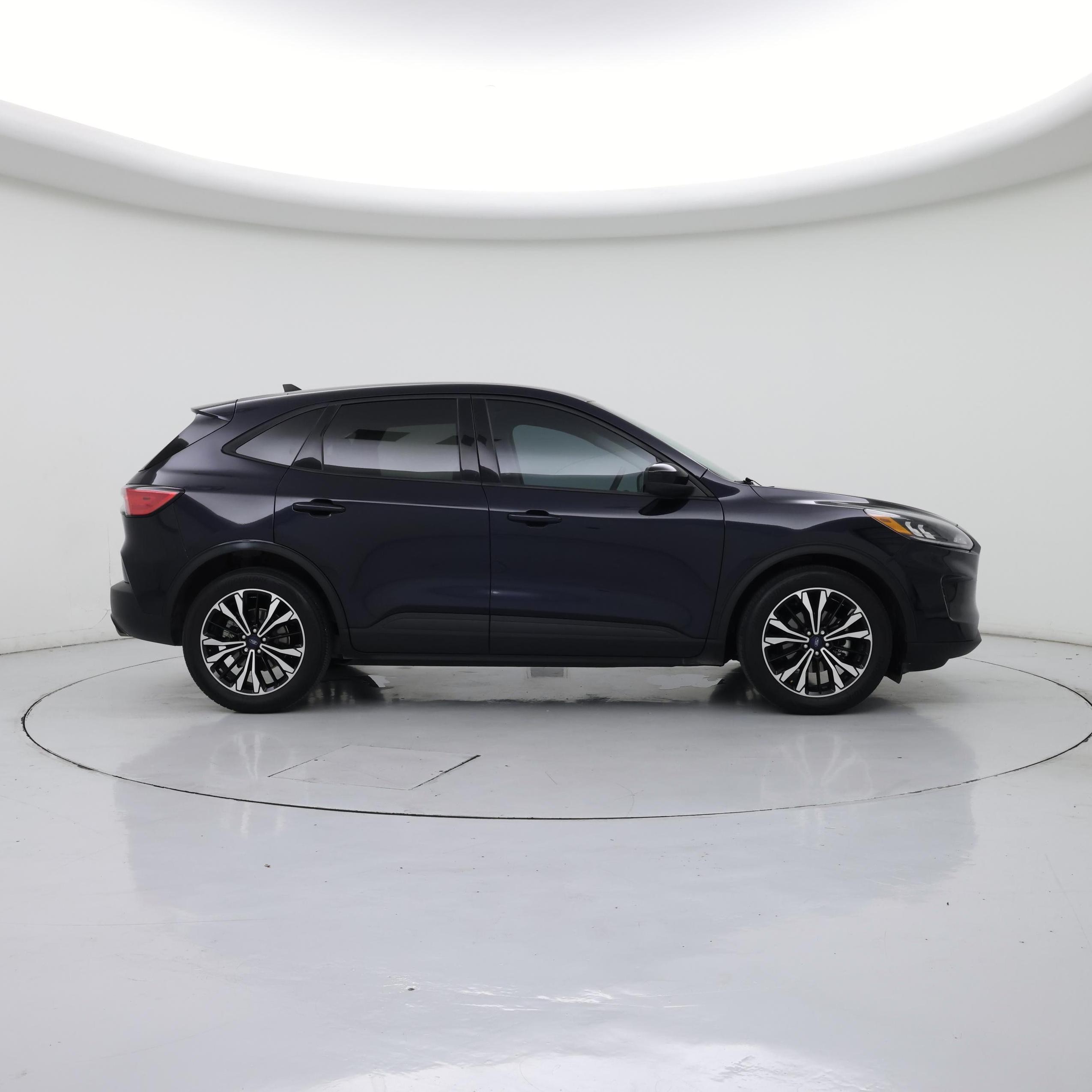 Thumbnail: 2021 Ford Escape - 7