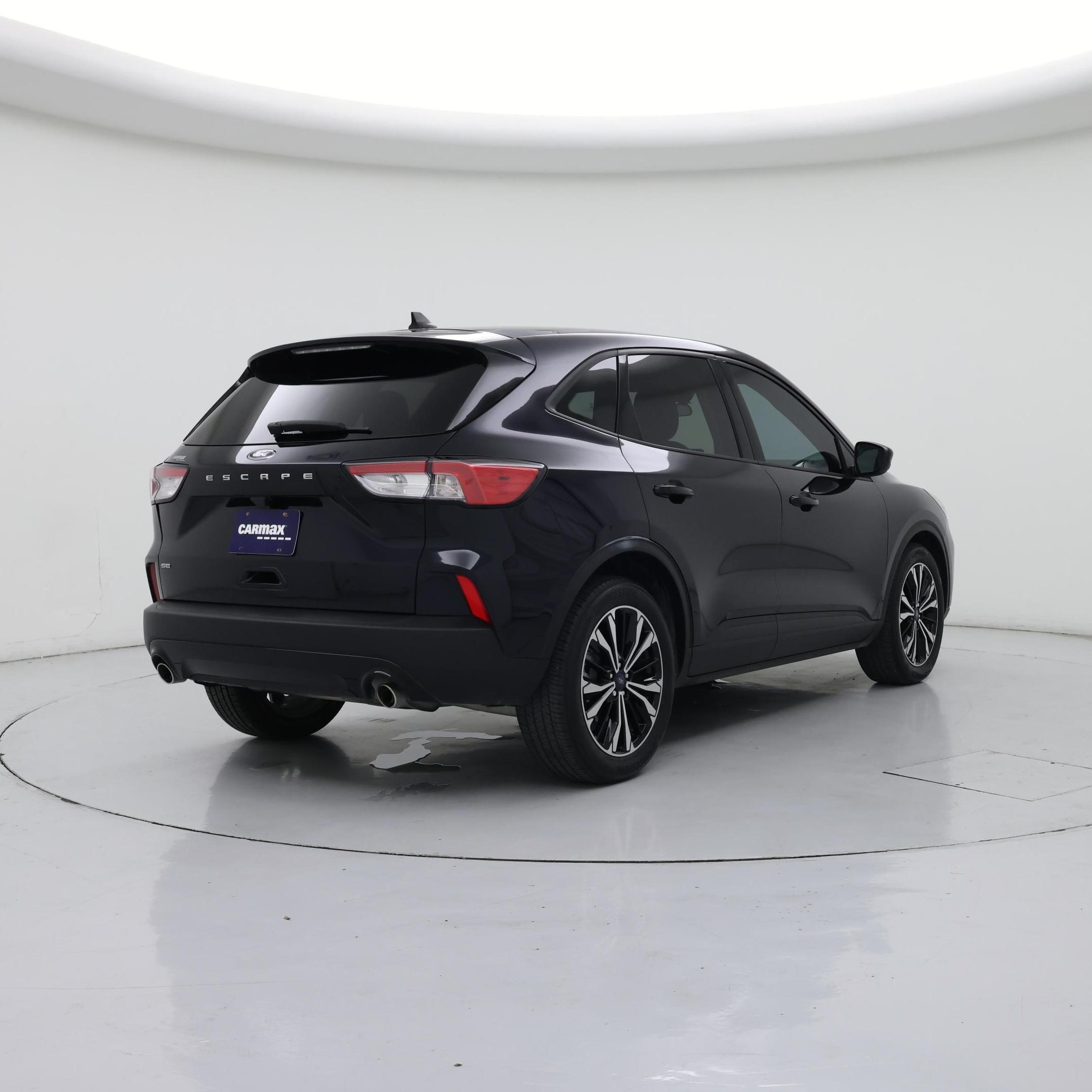 Thumbnail: 2021 Ford Escape - 8