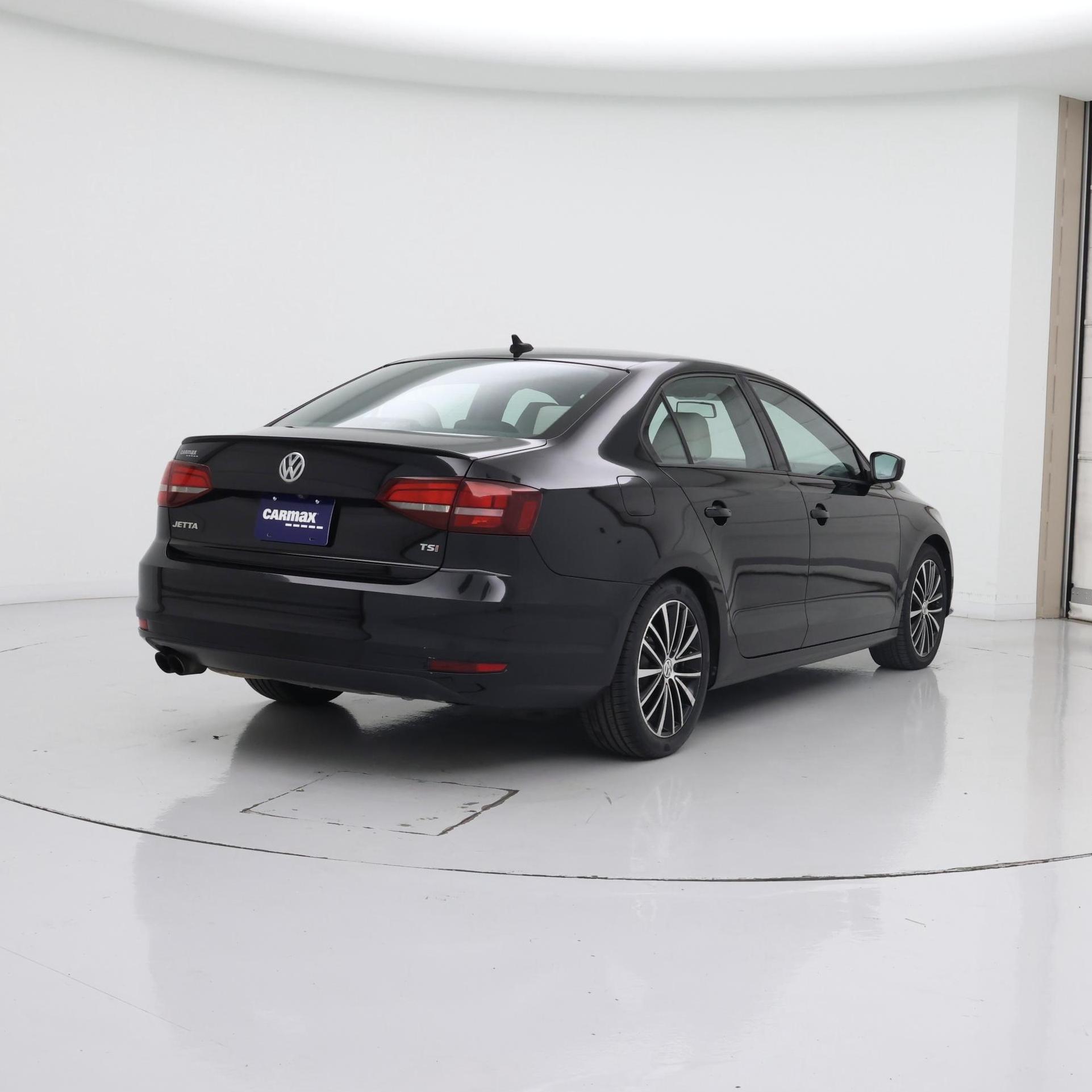 Thumbnail: 2016 Volkswagen Jetta - 8
