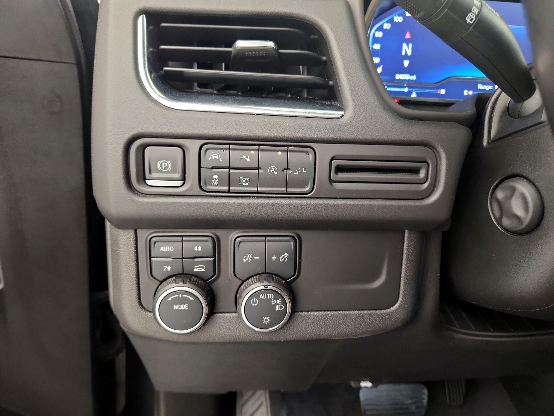 Thumbnail: 2022 Chevrolet Tahoe - 13