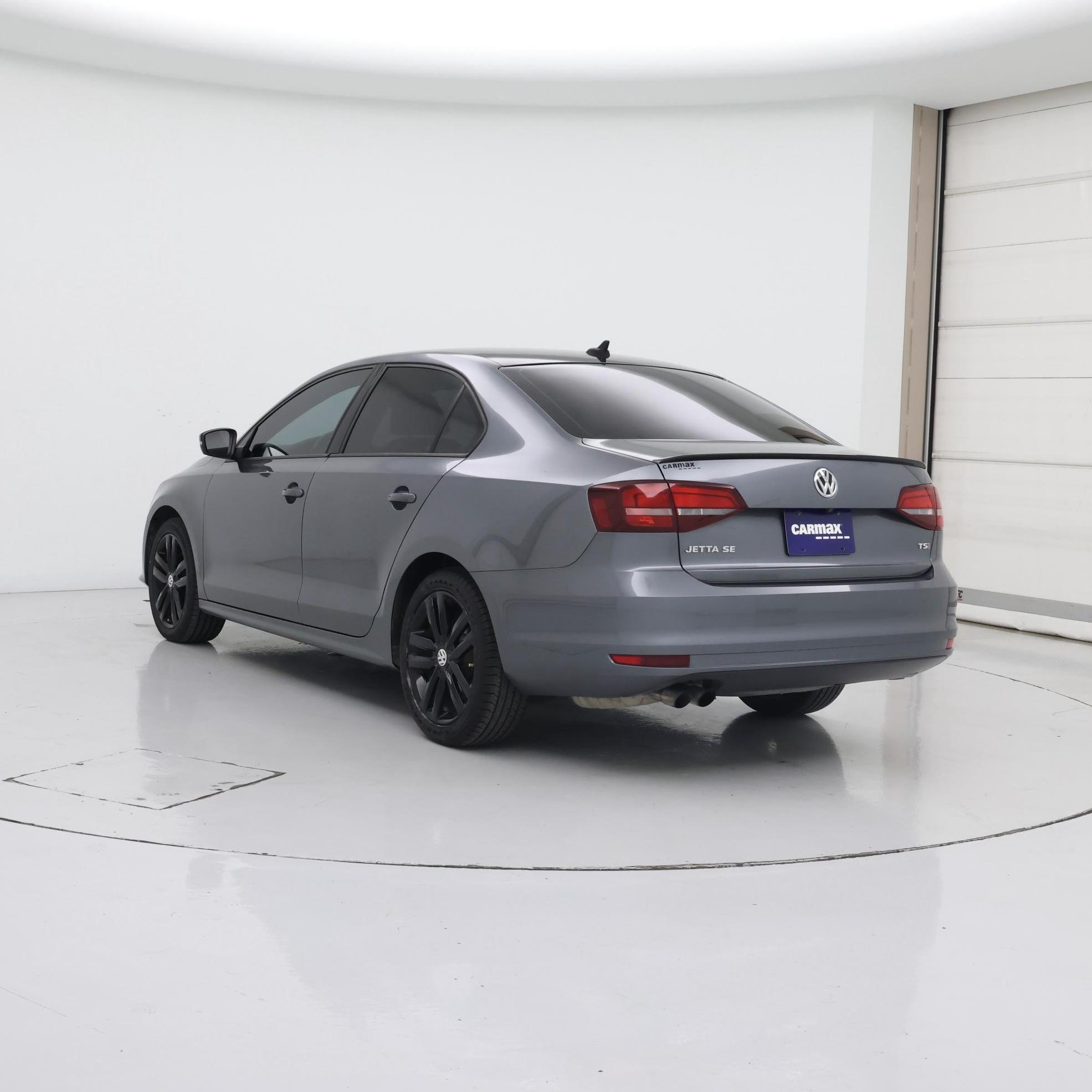 Thumbnail: 2018 Volkswagen Jetta - 2