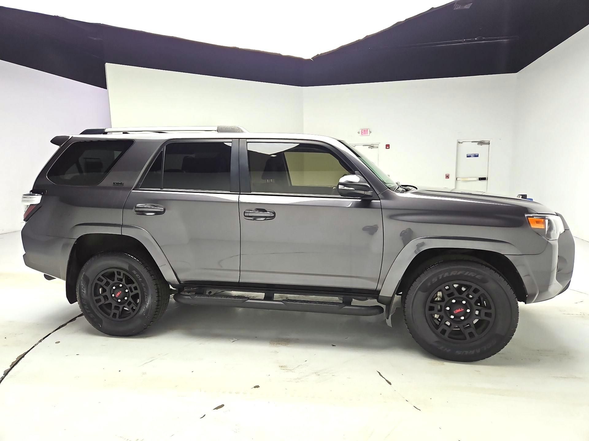 Thumbnail: 2021 Toyota 4Runner - 4