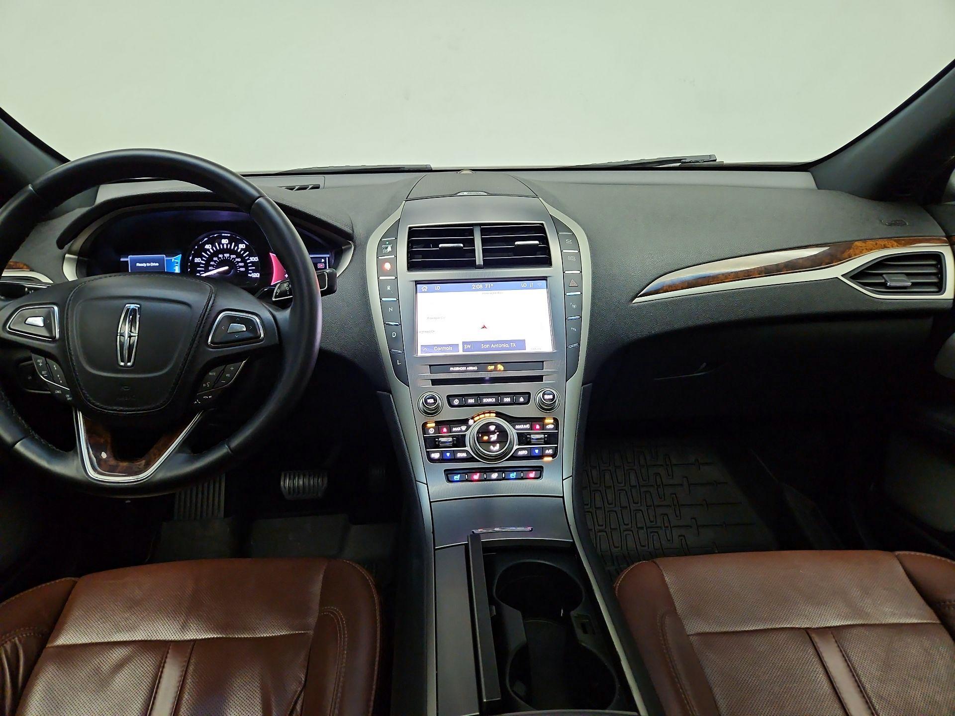 Thumbnail: 2020 Lincoln MKZ - 9