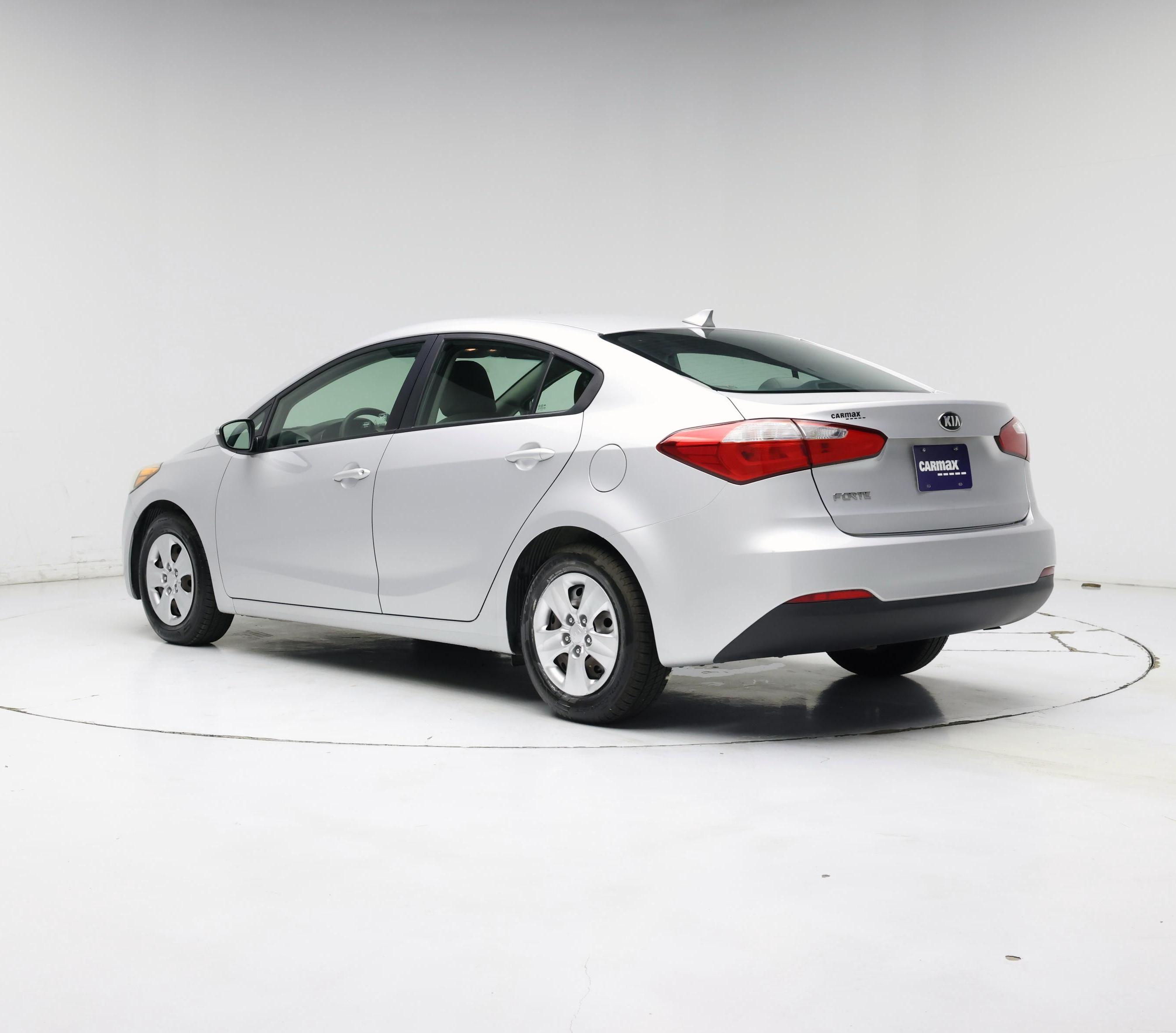 Thumbnail: 2015 Kia Forte - 2