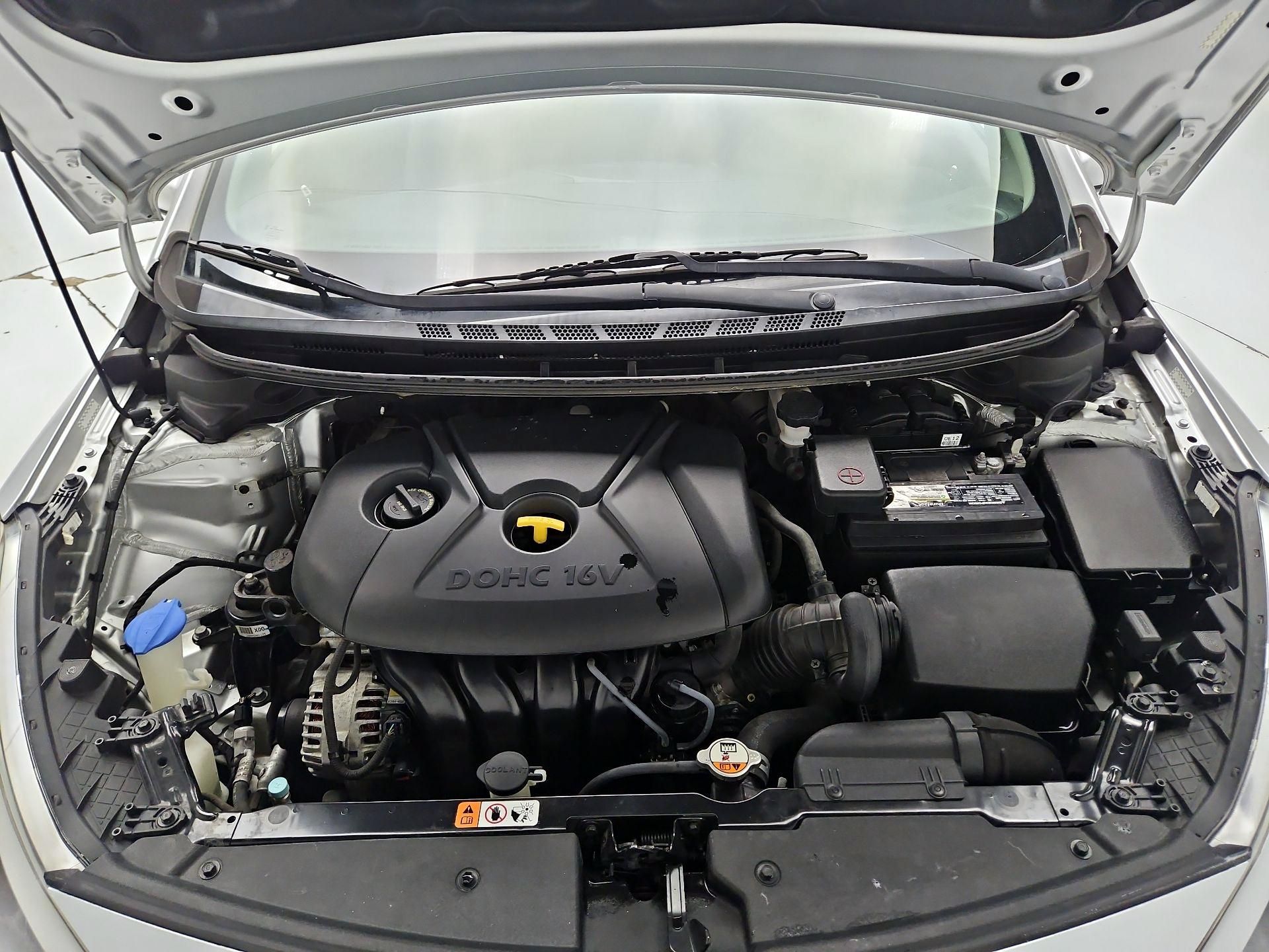 Thumbnail: 2015 Kia Forte - 20