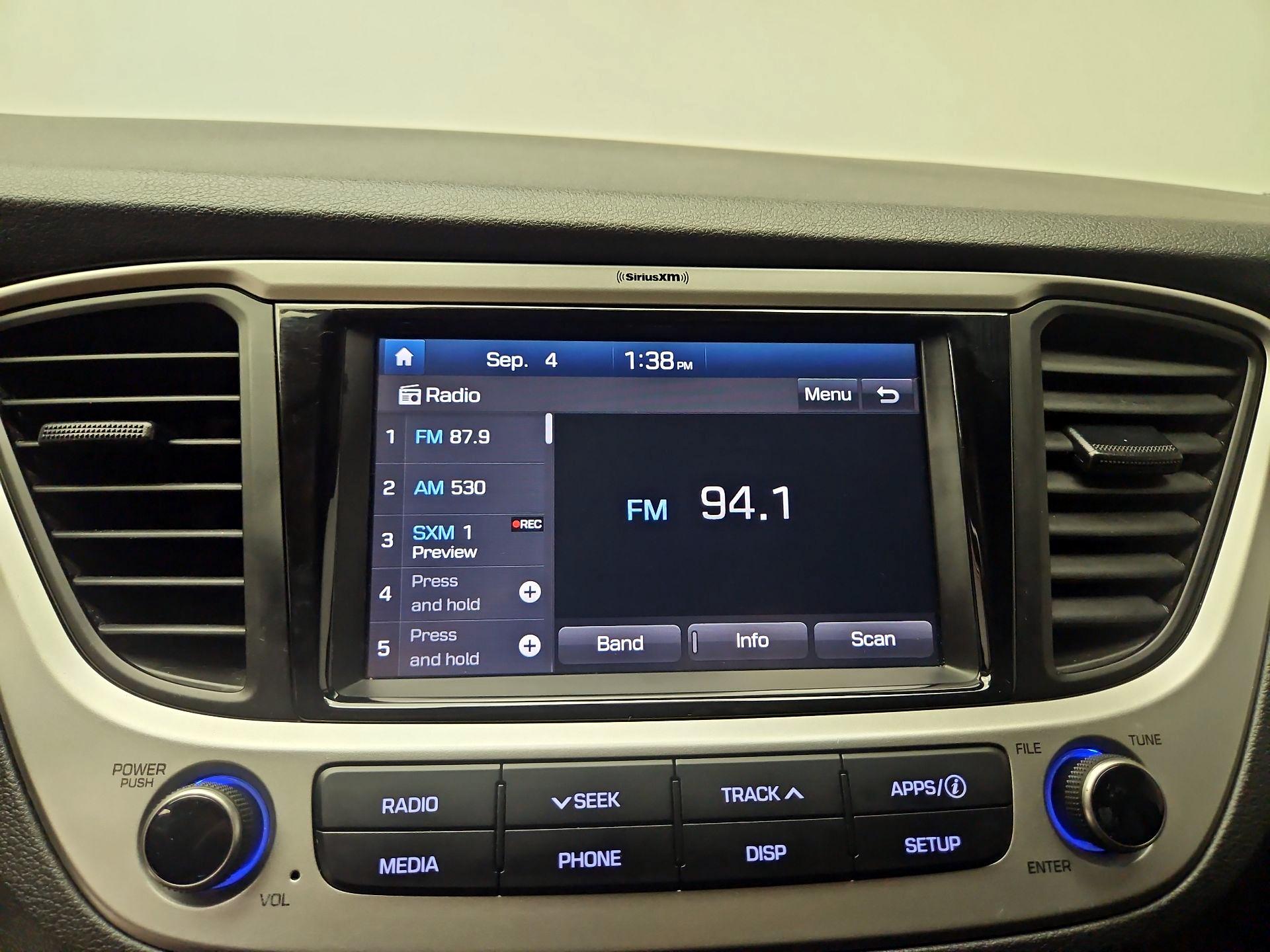 Thumbnail: 2022 Hyundai Accent - 15