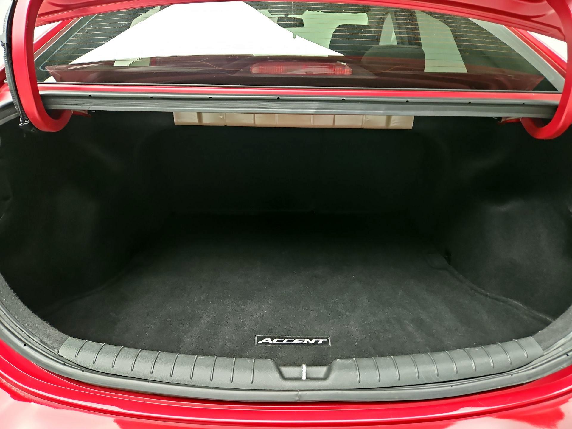 Thumbnail: 2022 Hyundai Accent - 20