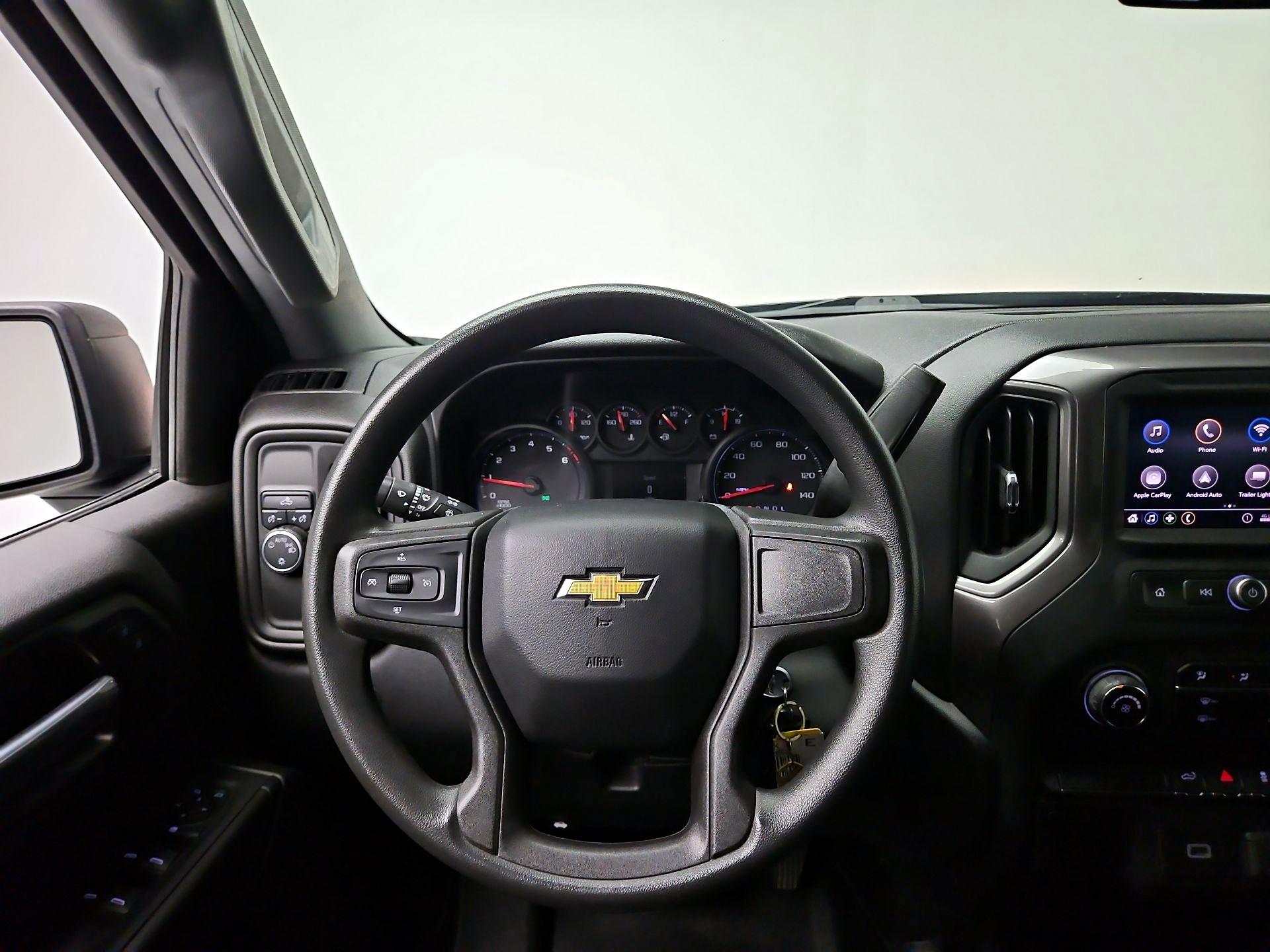 Thumbnail: 2020 Chevrolet Silverado 1500 - 10