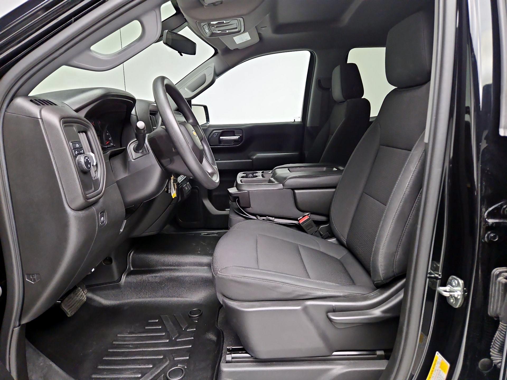Thumbnail: 2020 Chevrolet Silverado 1500 - 11