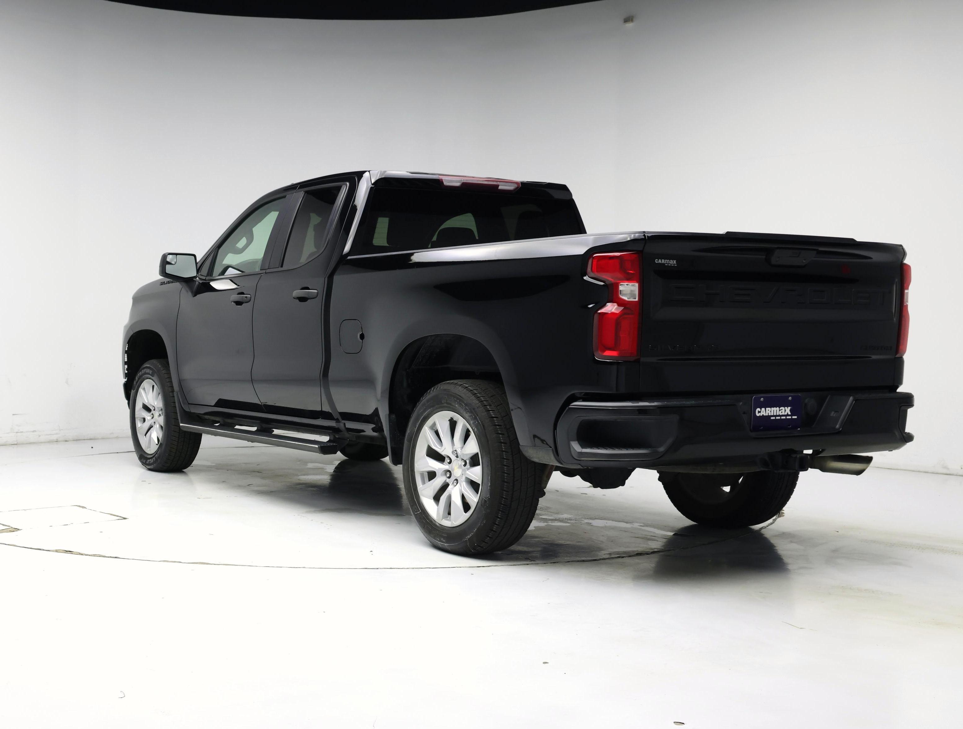 Thumbnail: 2020 Chevrolet Silverado 1500 - 2