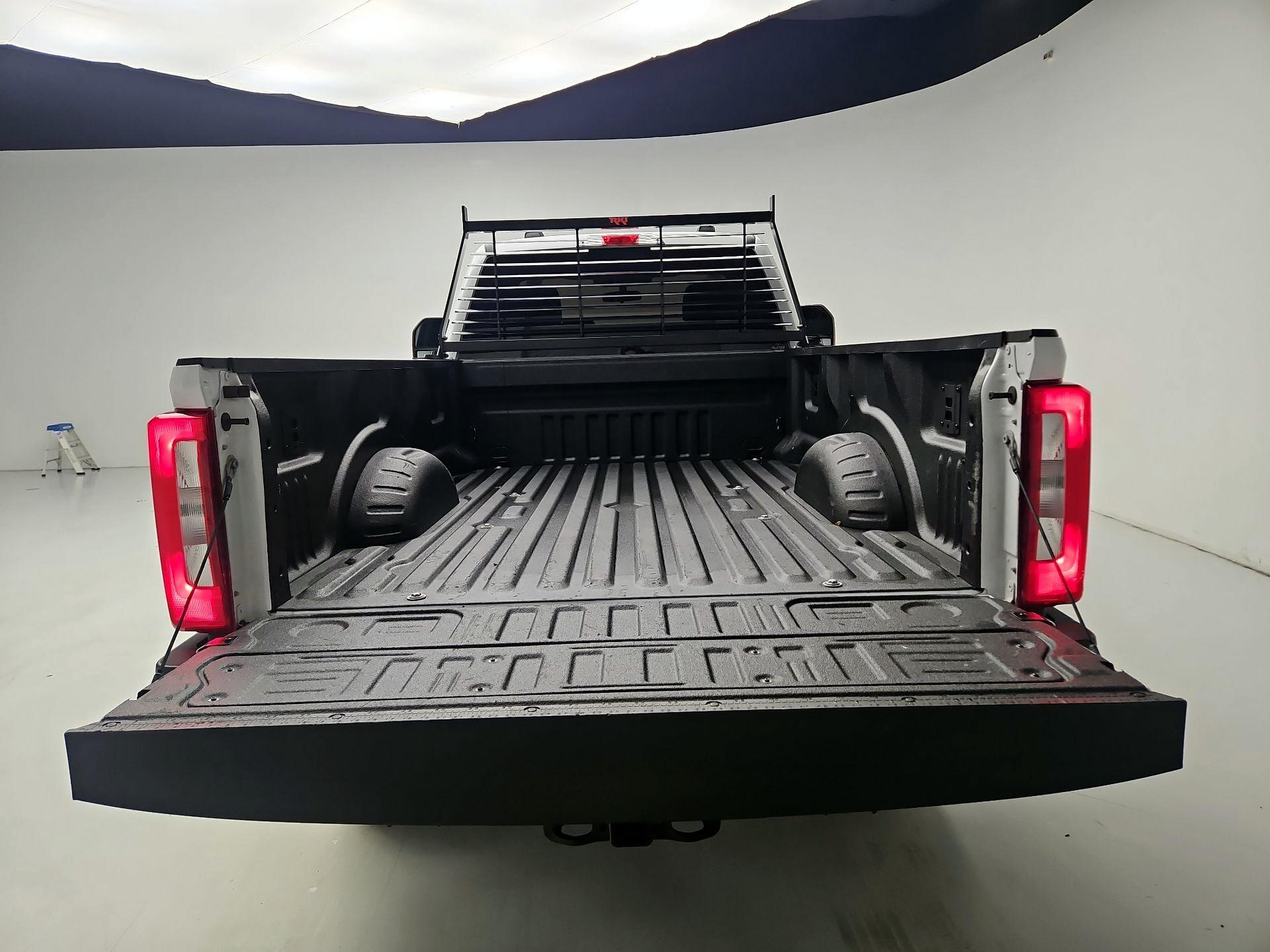 Thumbnail: 2024 Ford F-250 - 17