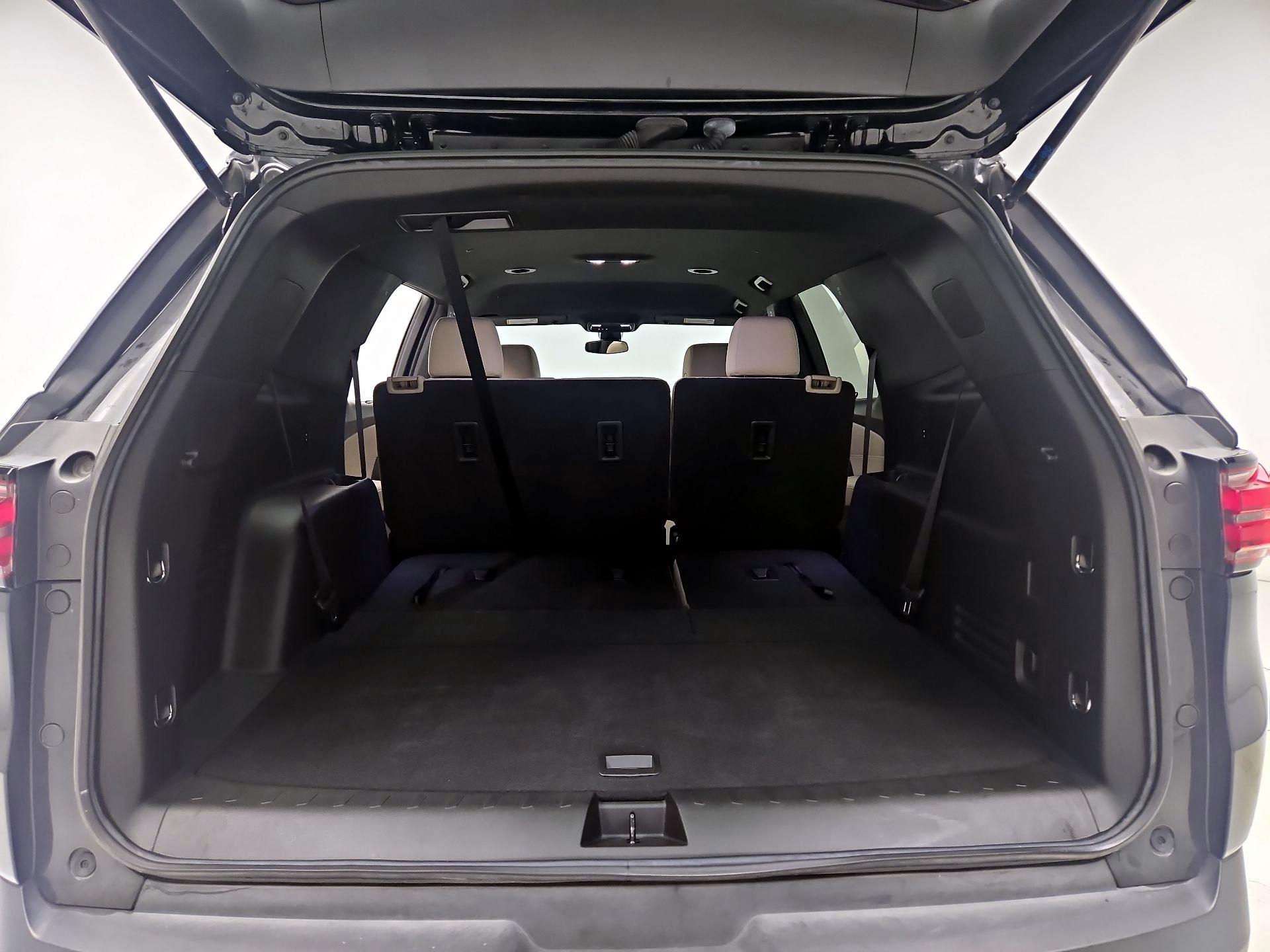 Thumbnail: 2023 Chevrolet Traverse - 20