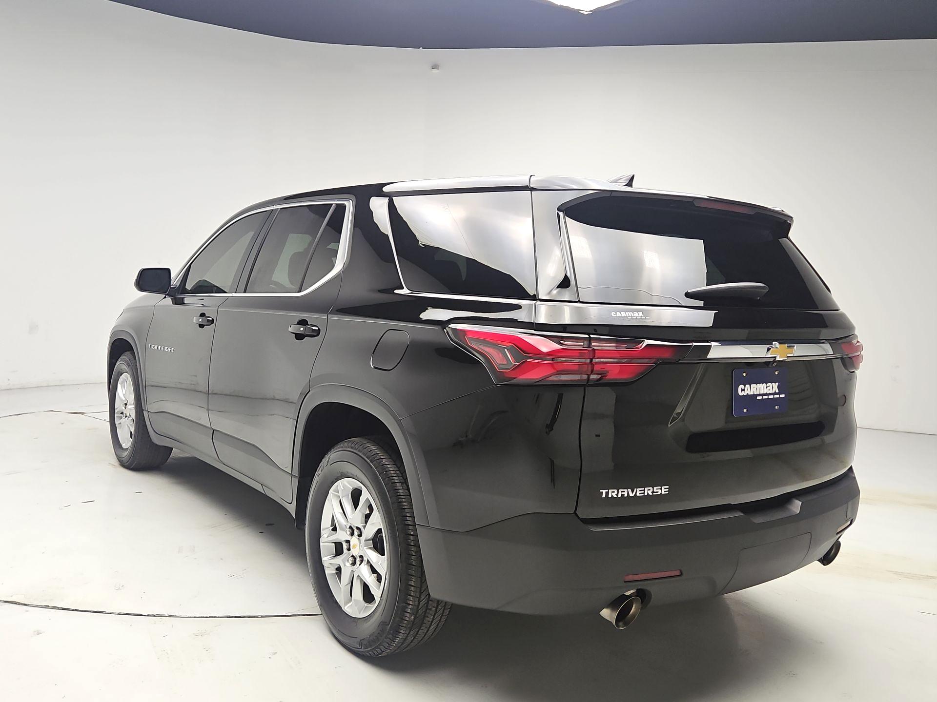 Thumbnail: 2023 Chevrolet Traverse - 7