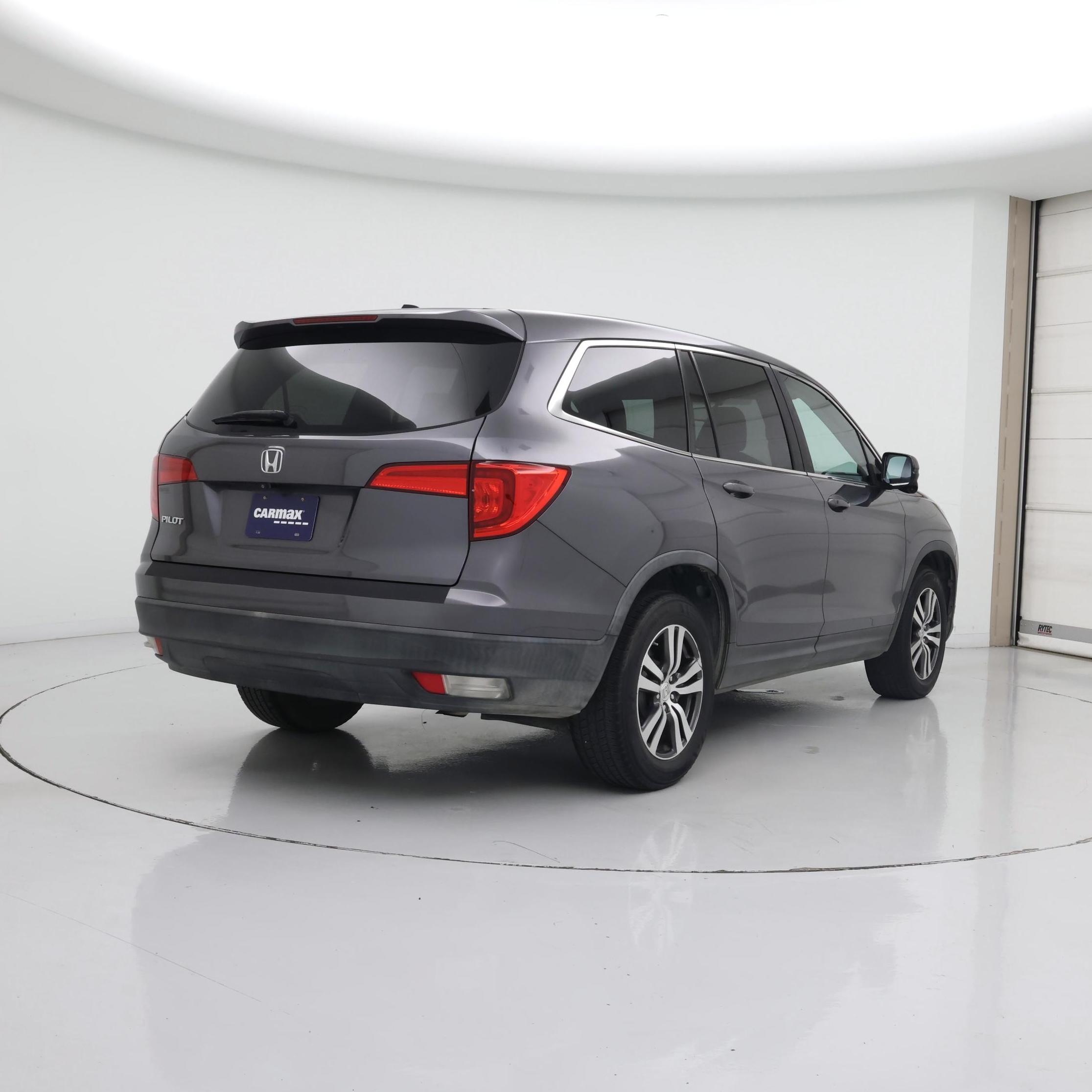Thumbnail: 2018 Honda Pilot - 8
