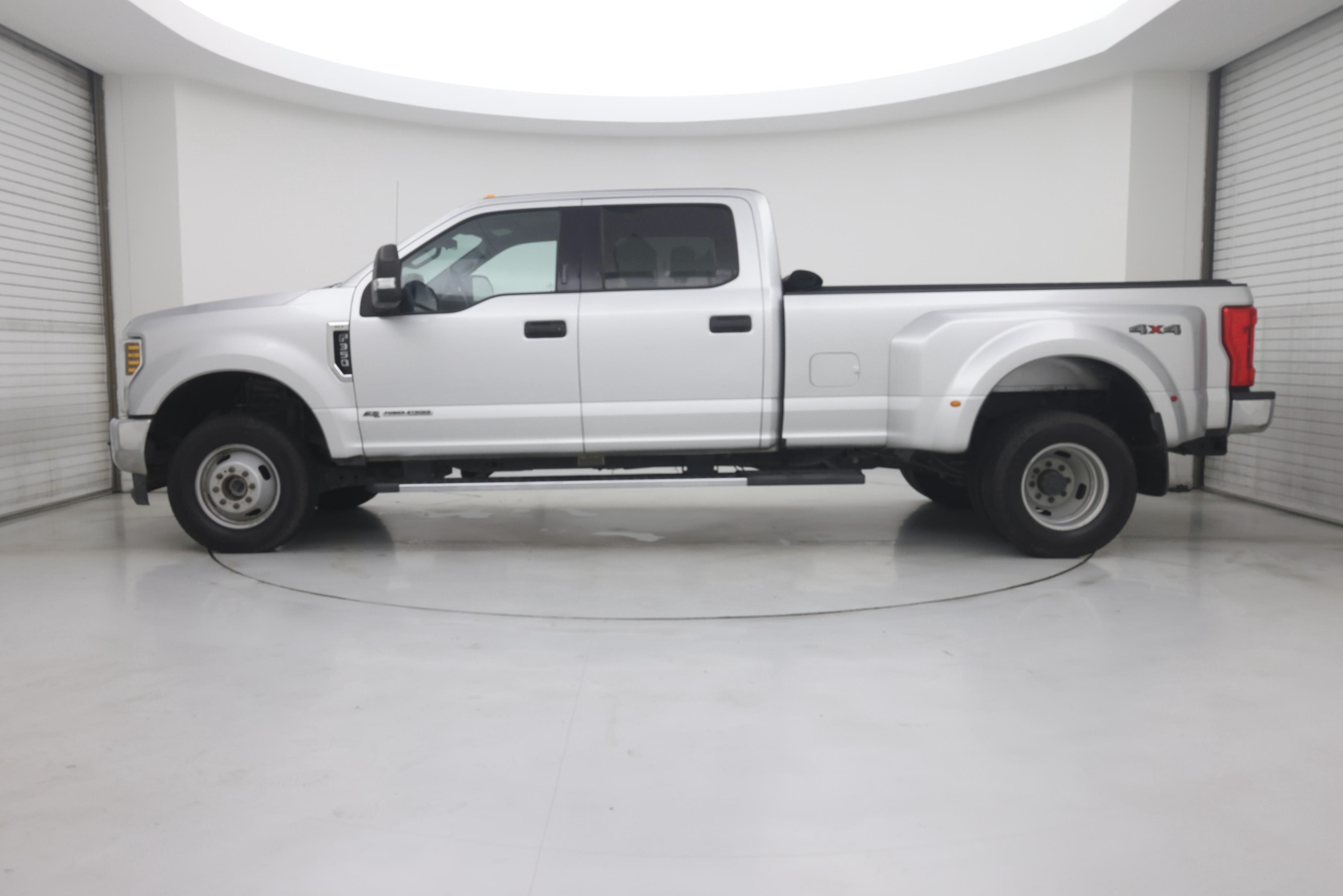 Thumbnail: 2019 Ford F-350 - 3