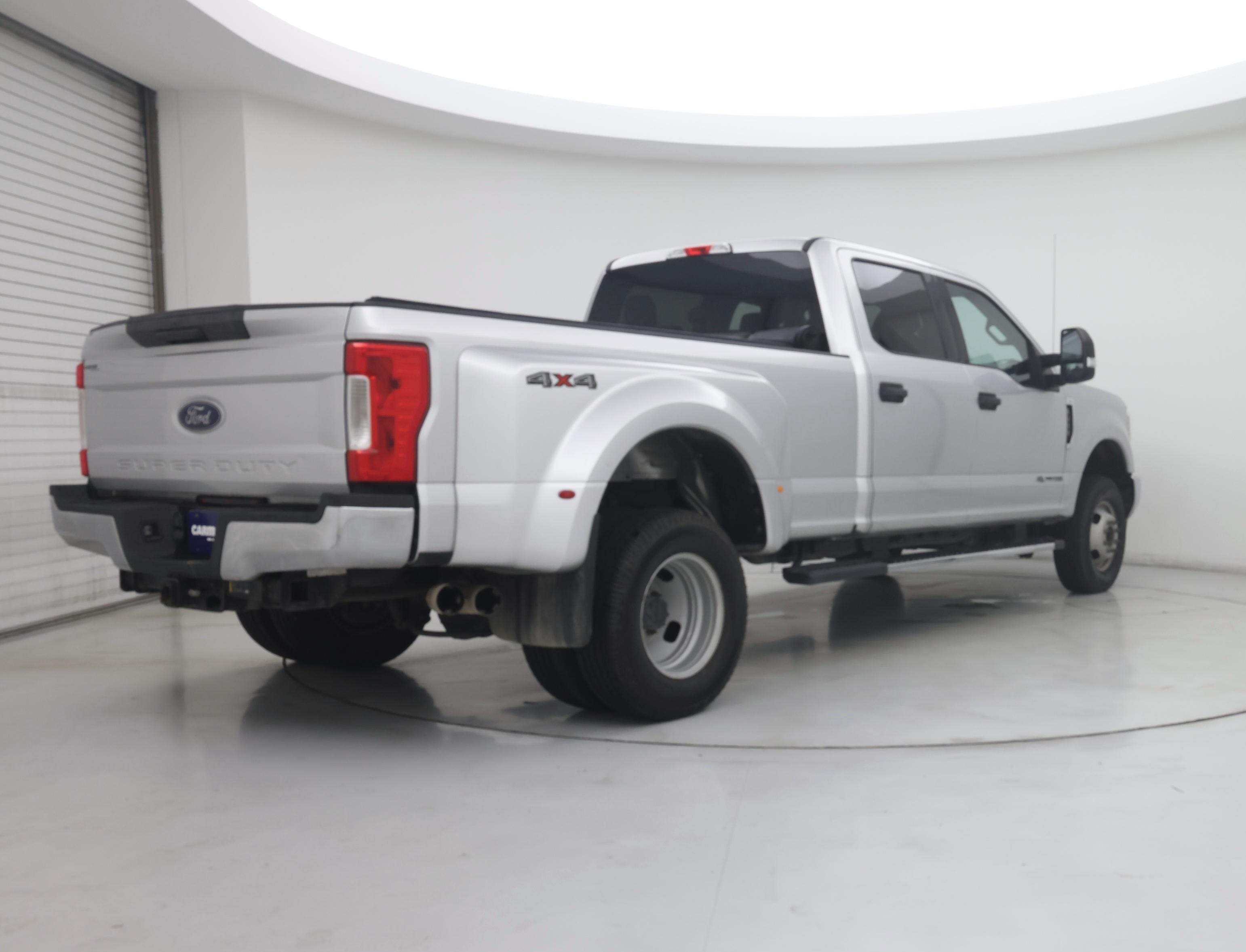 Thumbnail: 2019 Ford F-350 - 8