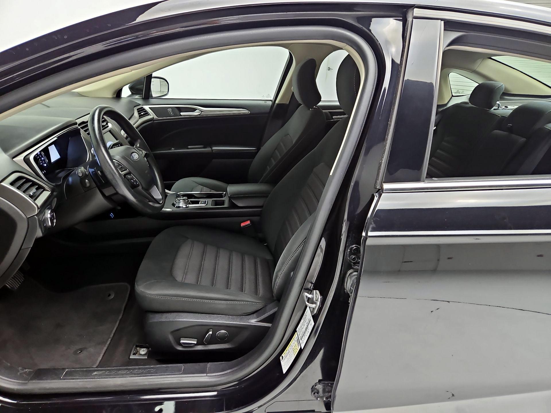 Thumbnail: 2019 Ford Fusion - 11
