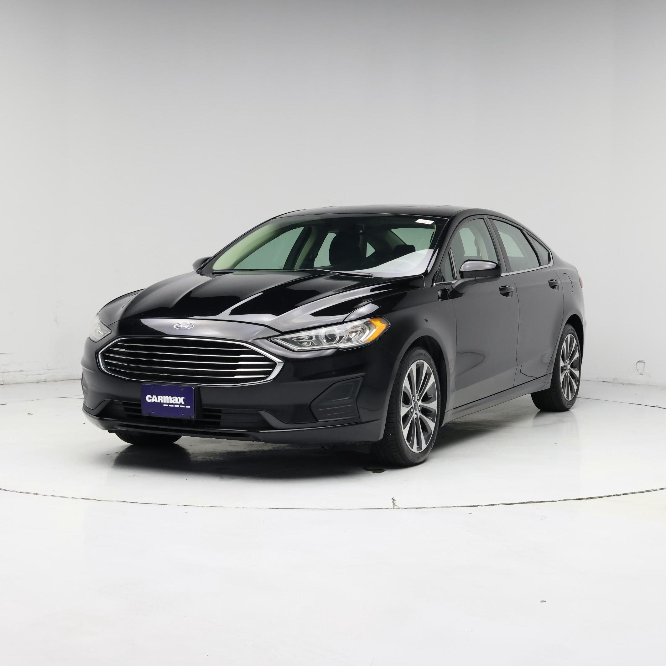 Thumbnail: 2019 Ford Fusion - 4