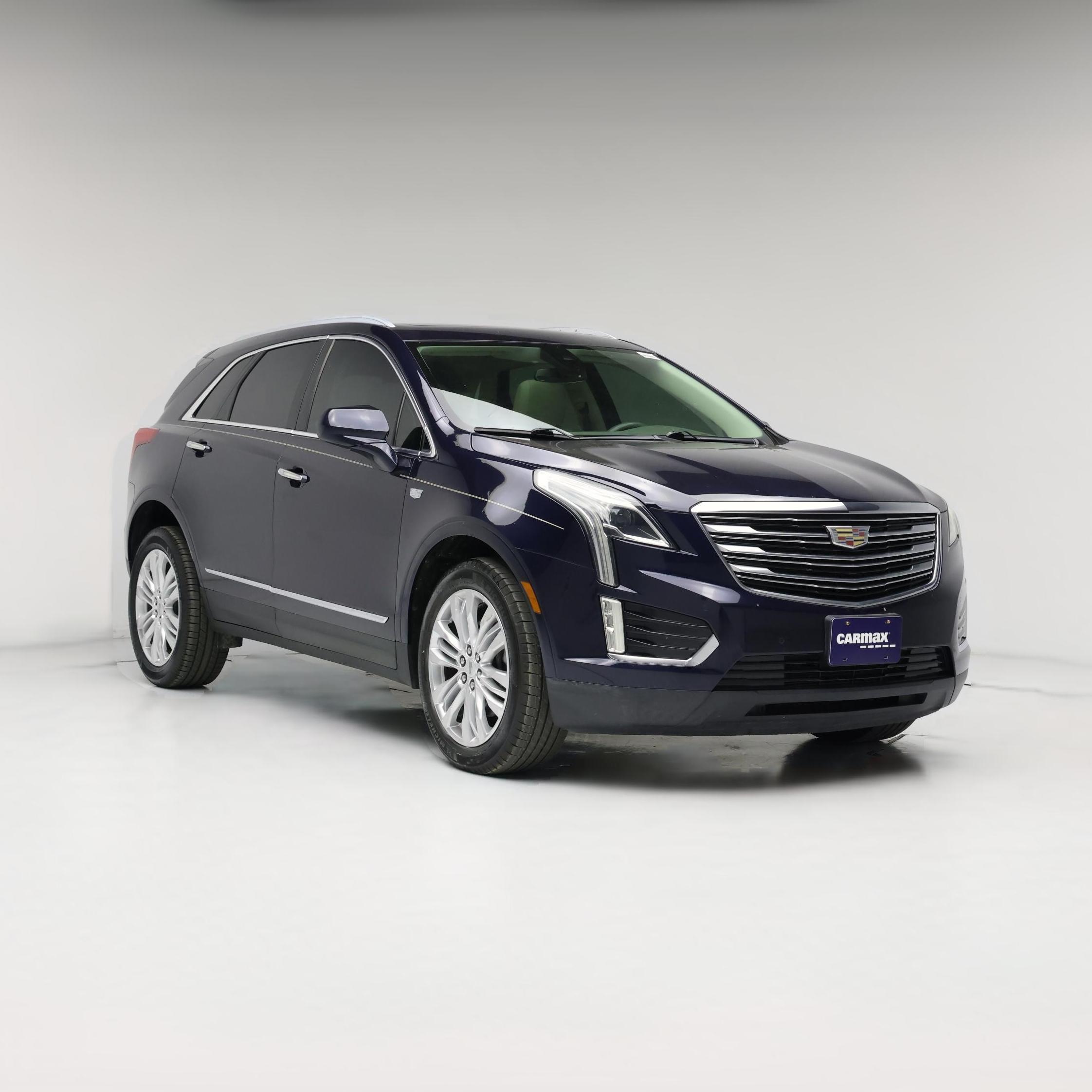 Thumbnail: 2017 Cadillac XT5 - 1
