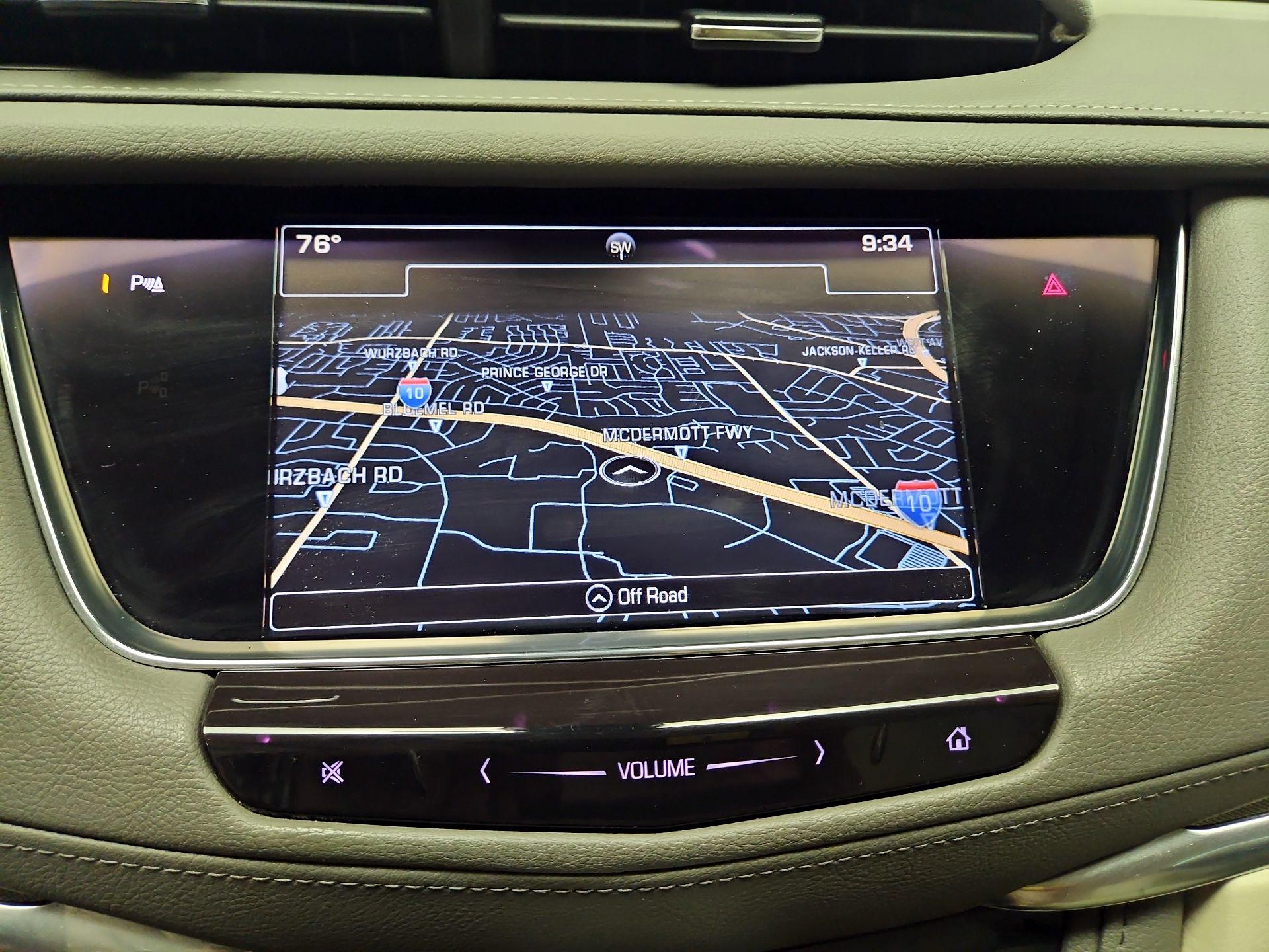 Thumbnail: 2017 Cadillac XT5 - 14