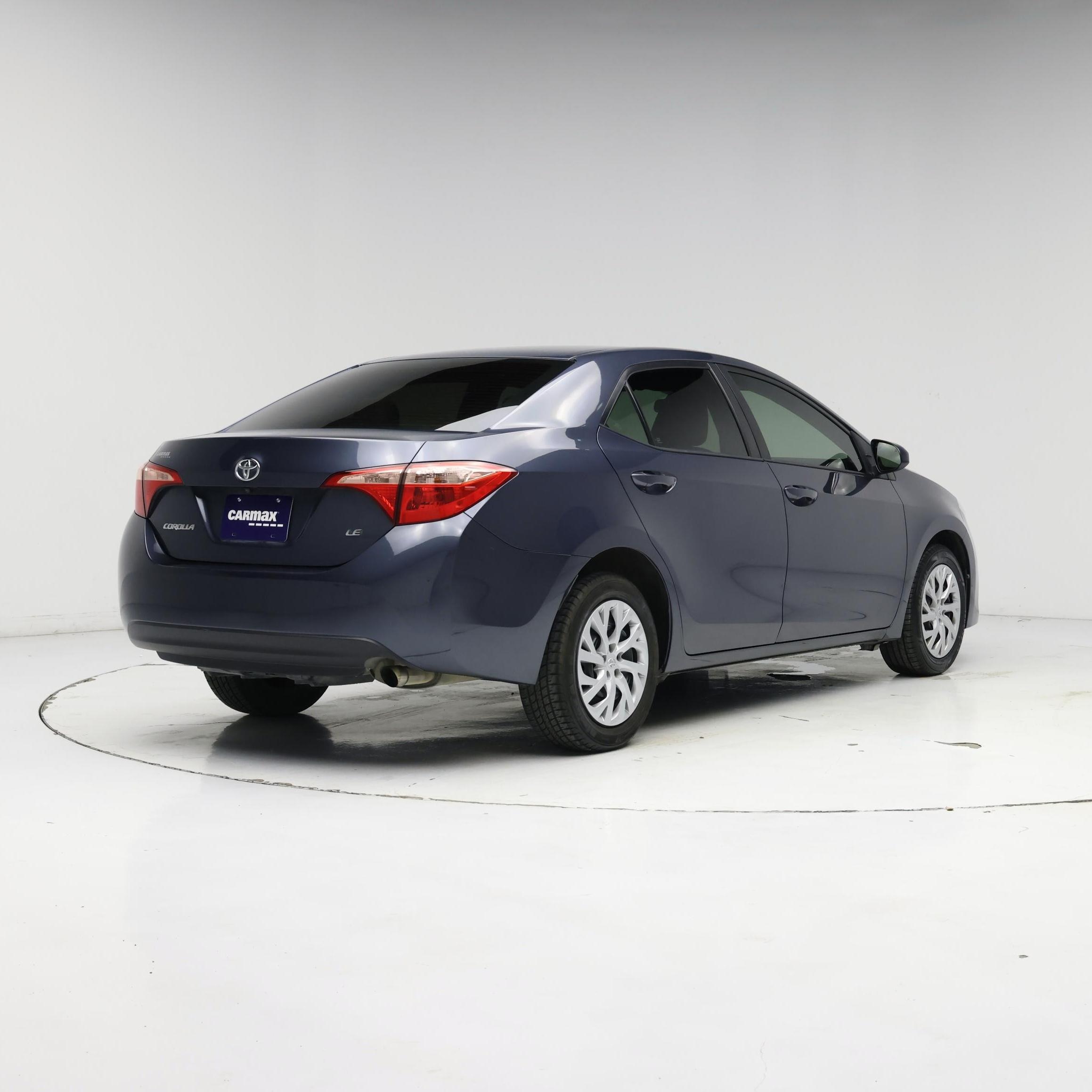 Thumbnail: 2018 Toyota Corolla - 8