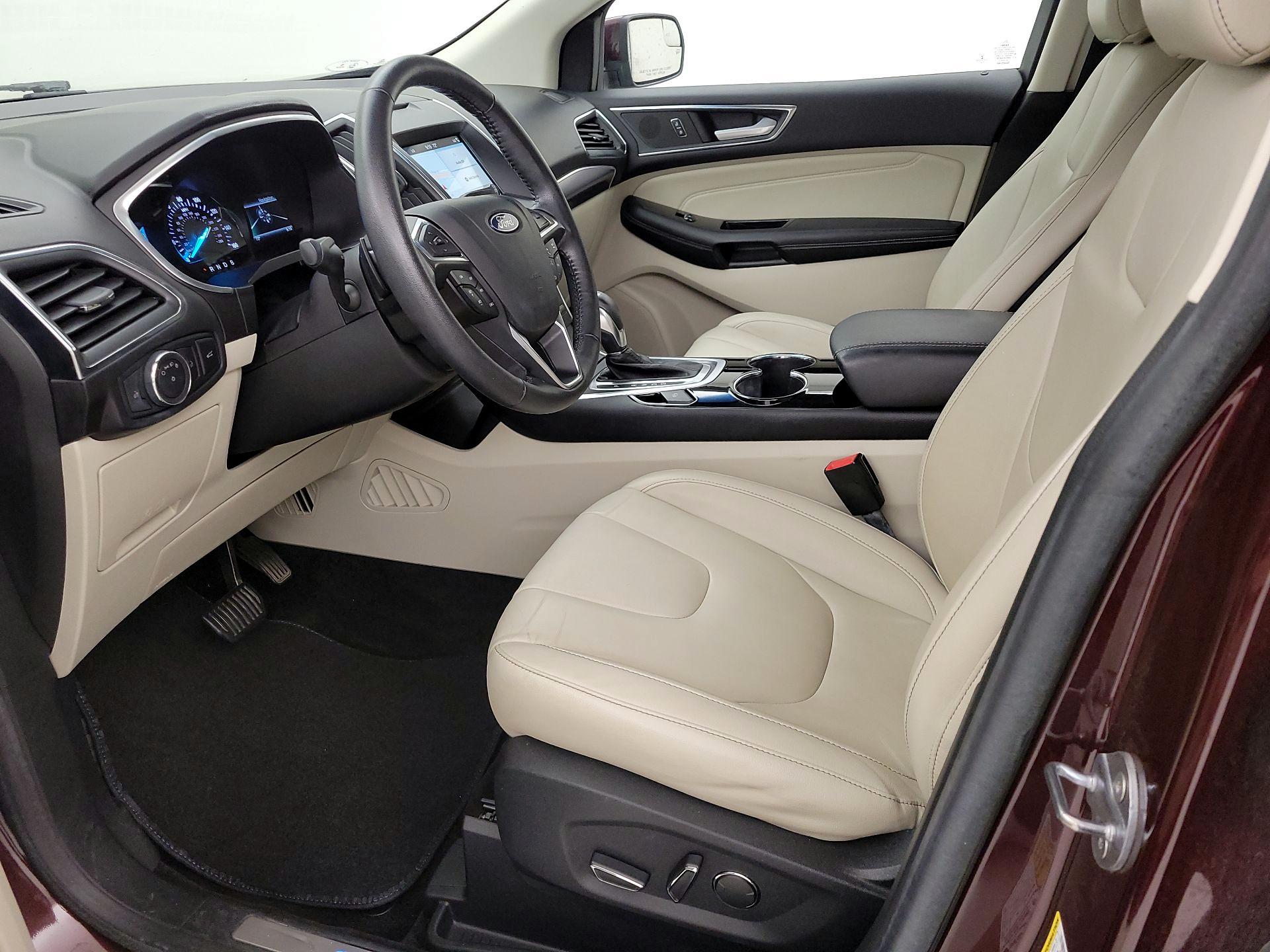 Thumbnail: 2018 Ford Edge - 11