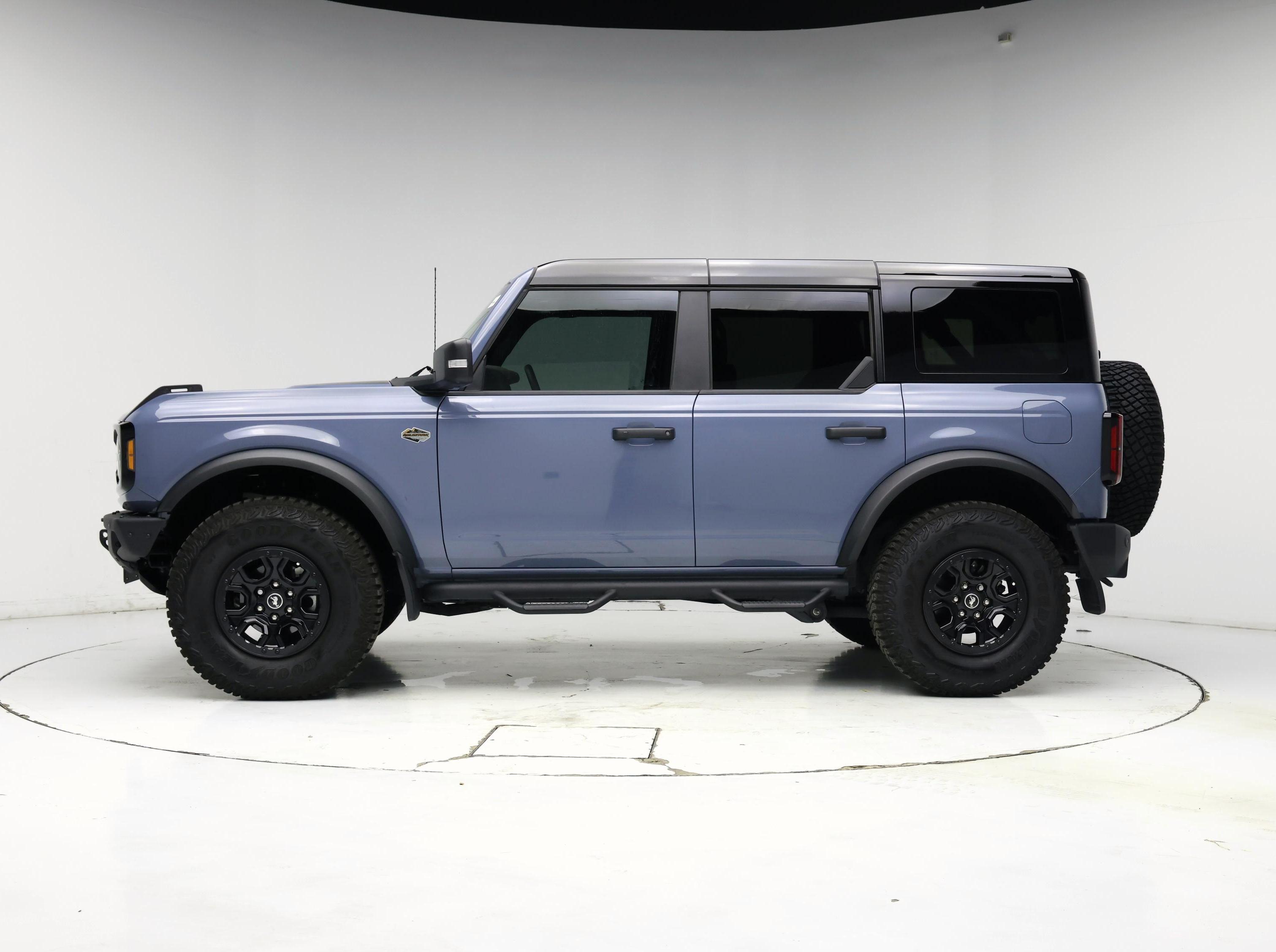 Thumbnail: 2024 Ford Bronco - 3