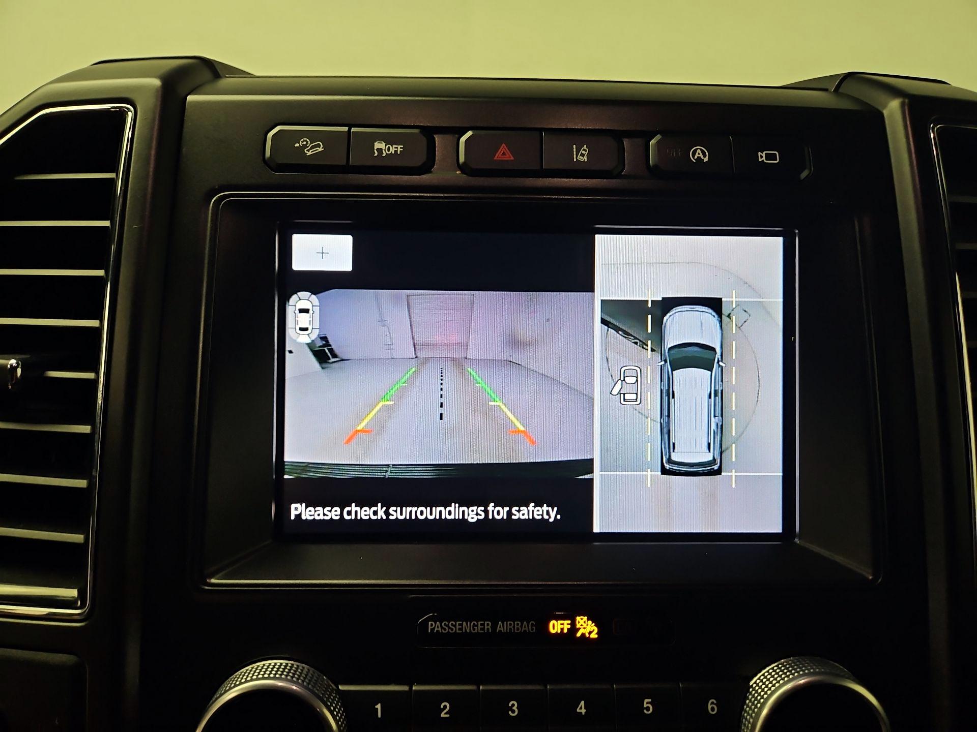 Thumbnail: 2021 Ford Expedition - 15