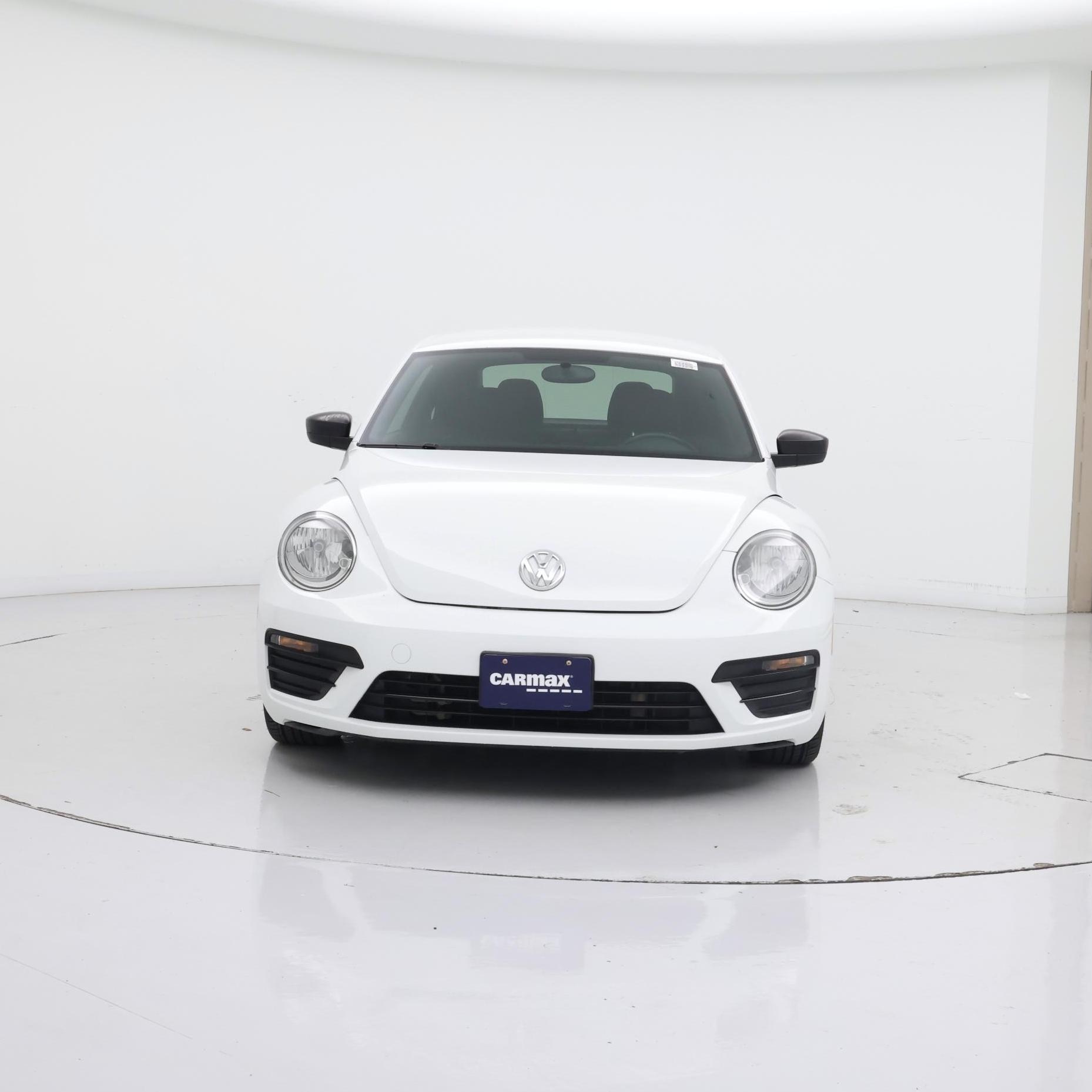 Thumbnail: 2018 Volkswagen Beetle - 5
