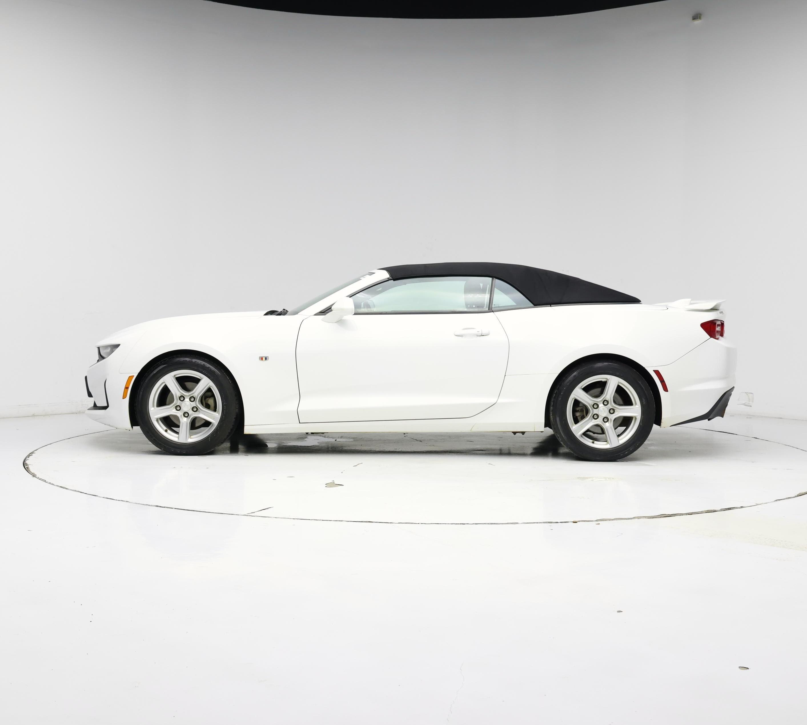 Thumbnail: 2020 Chevrolet Camaro - 3