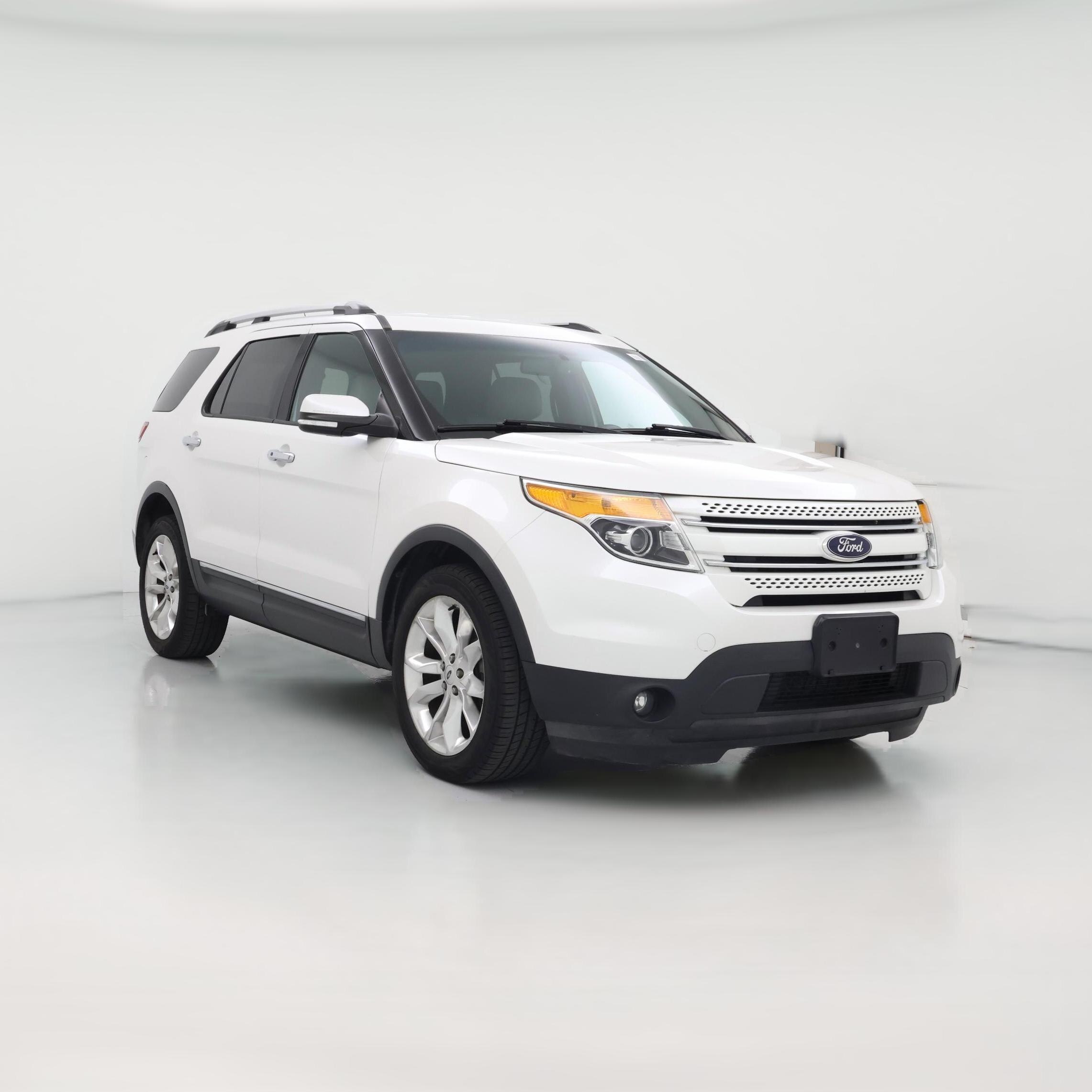 Thumbnail: 2015 Ford Explorer - 1