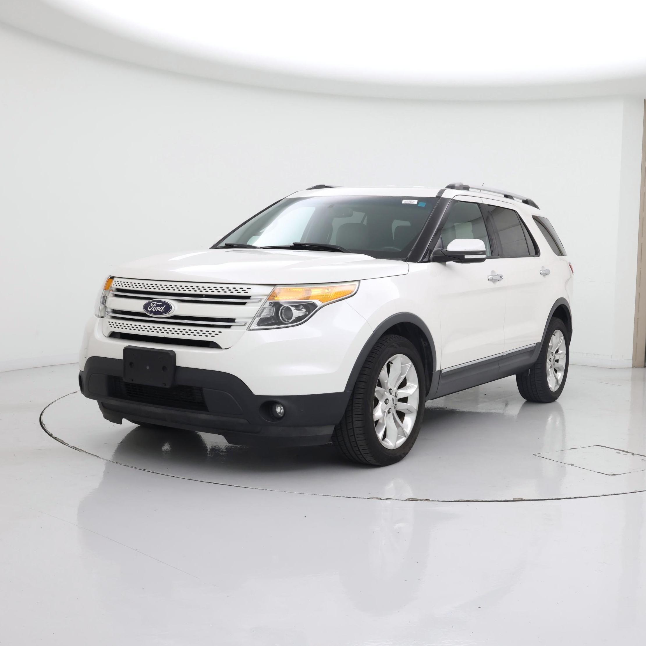 Thumbnail: 2015 Ford Explorer - 4
