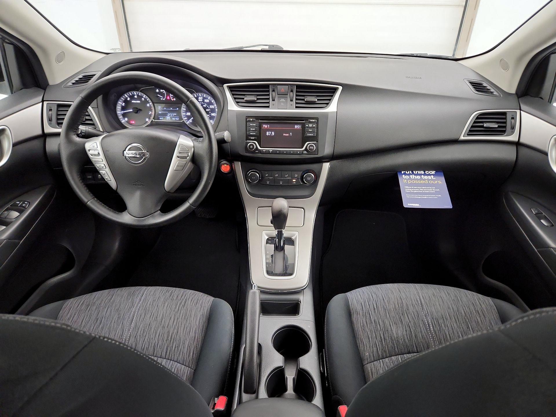 Thumbnail: 2015 Nissan Sentra - 9
