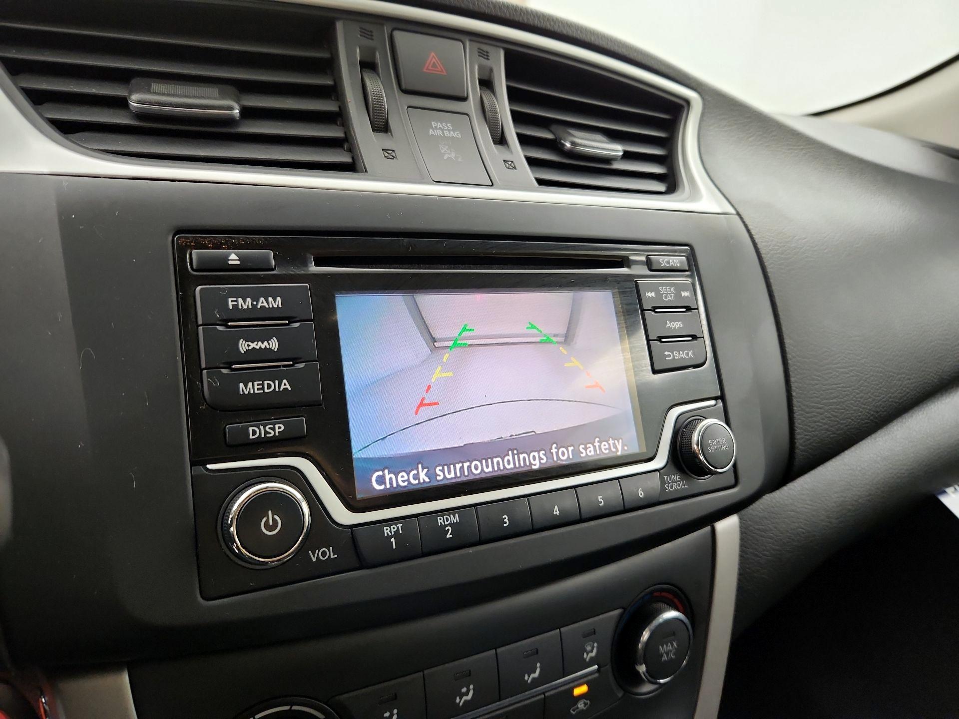 Thumbnail: 2015 Nissan Sentra - 14