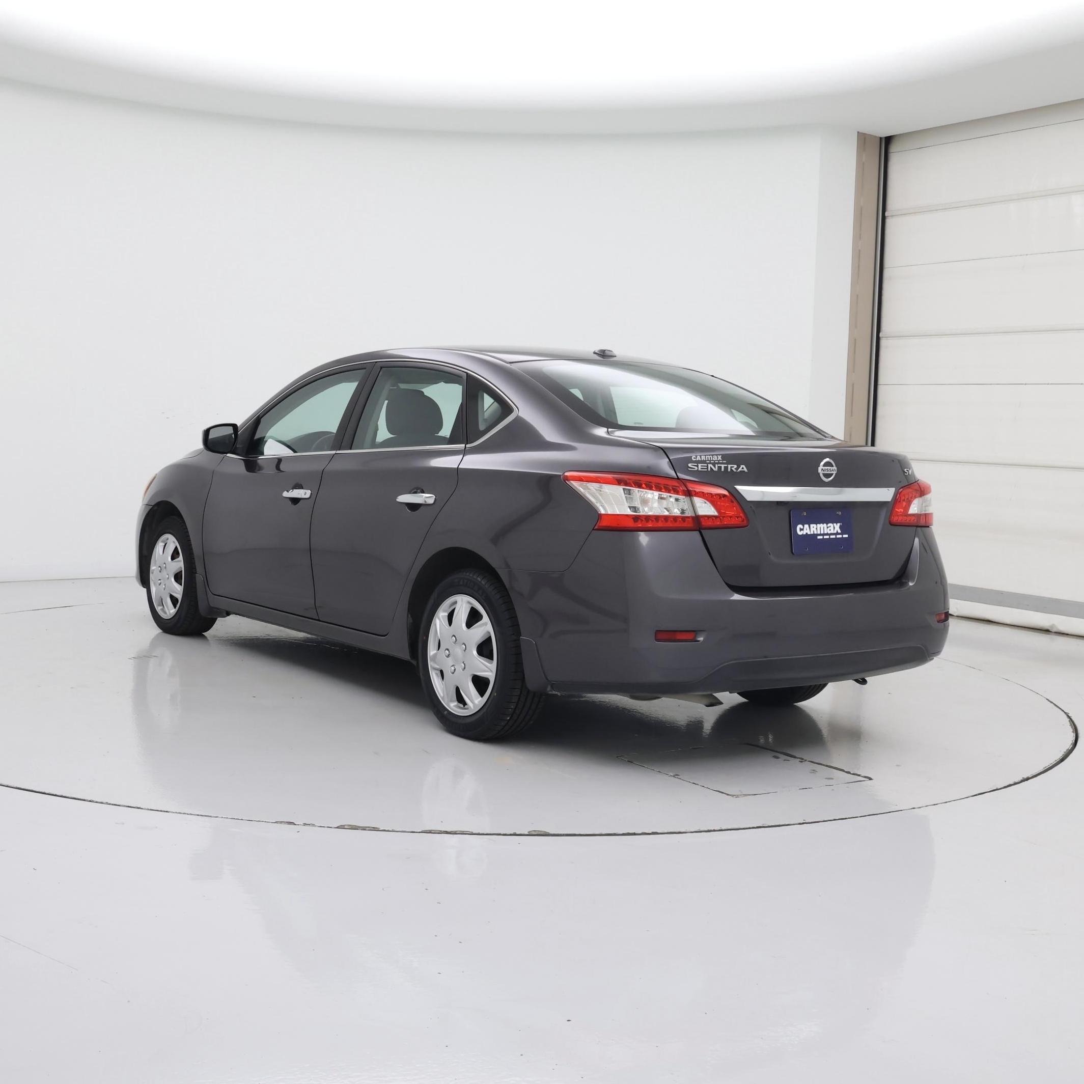 Thumbnail: 2015 Nissan Sentra - 2